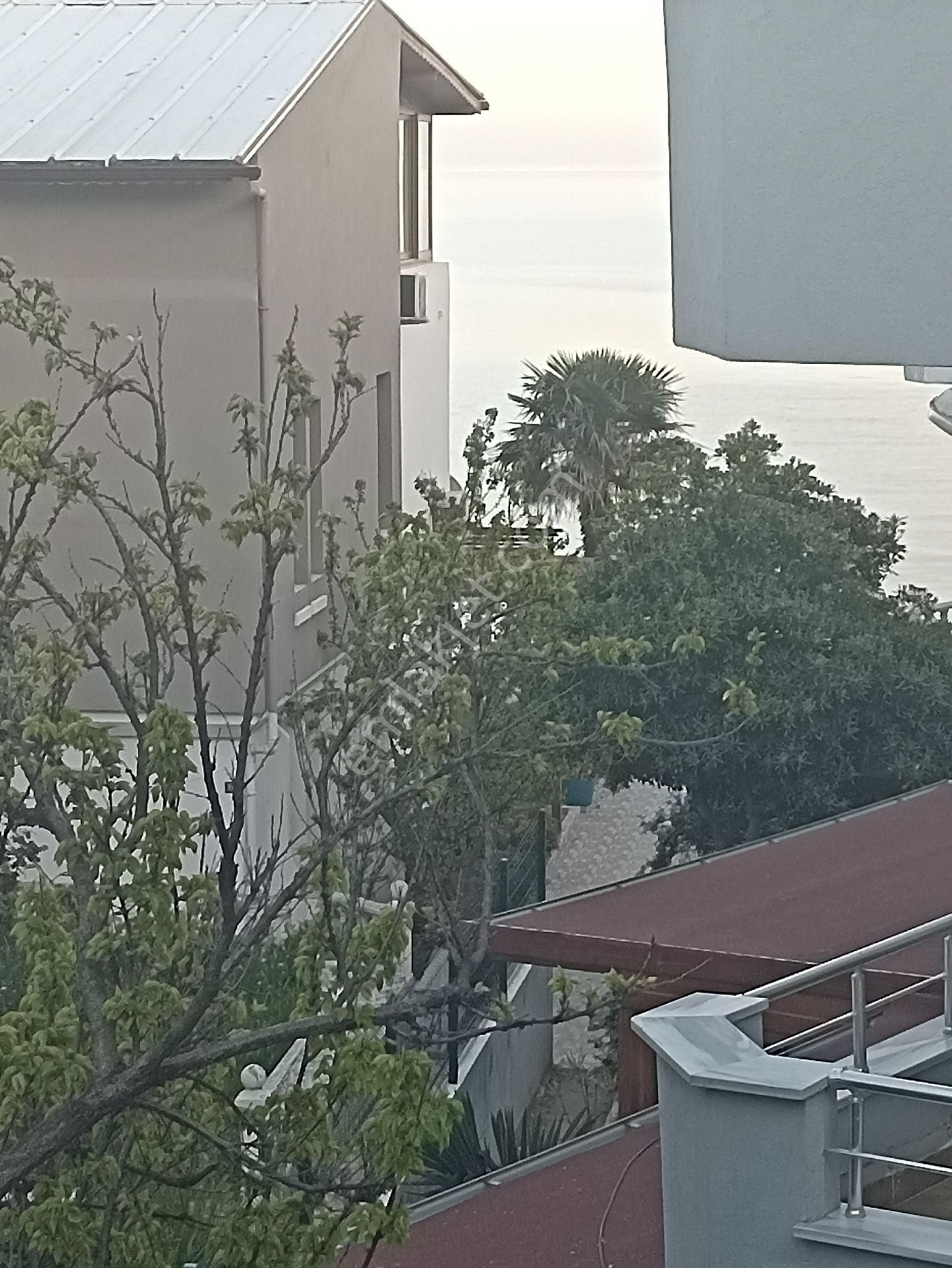 İstanbul İli Silivri İlçesi Gümüşyaka Mahallesi'nde Denize Sıfır Villa. - Görsel 15