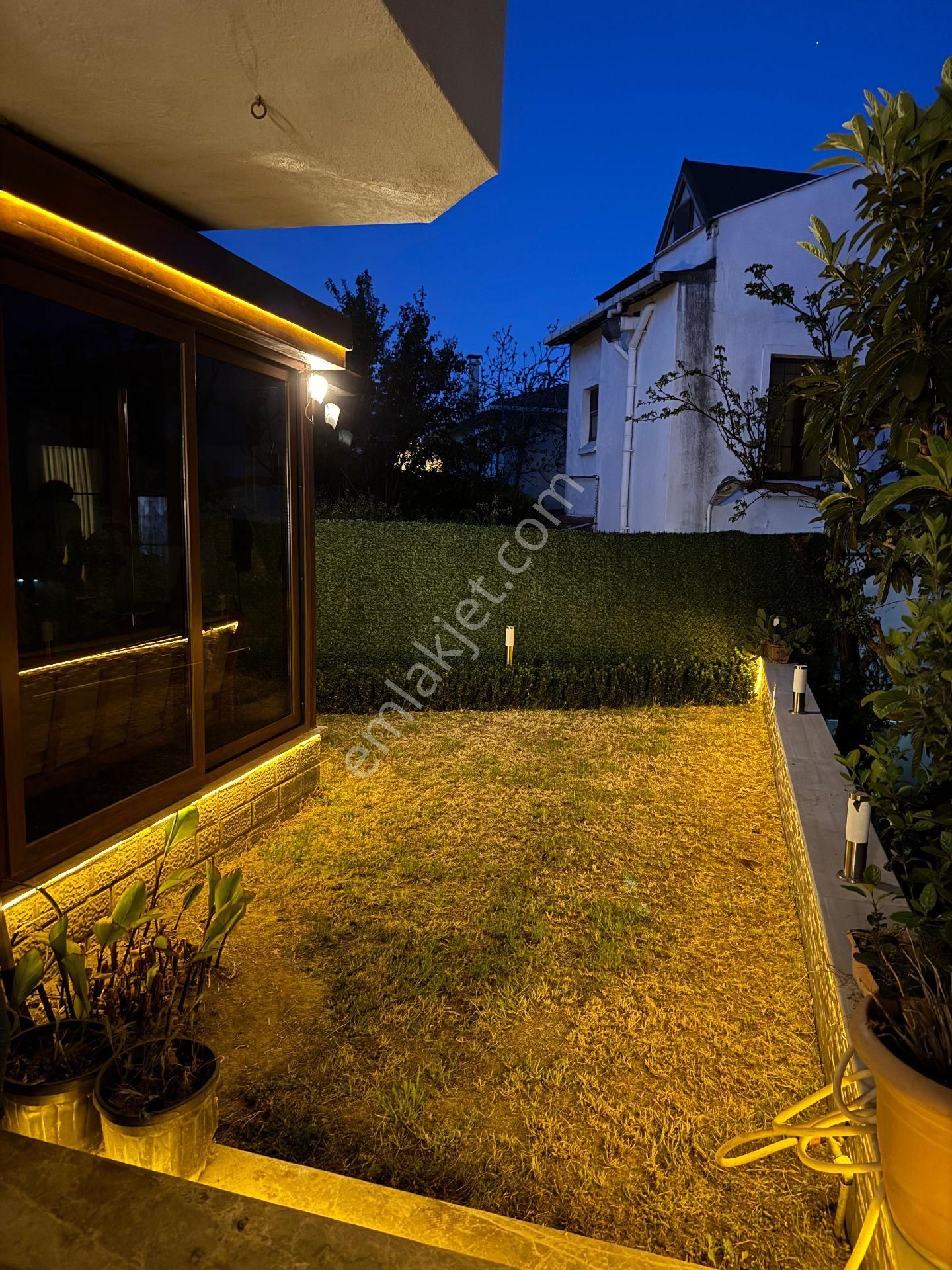 İstanbul İli Silivri İlçesi Gümüşyaka Mahallesi'nde Denize Sıfır Villa. - Görsel 25