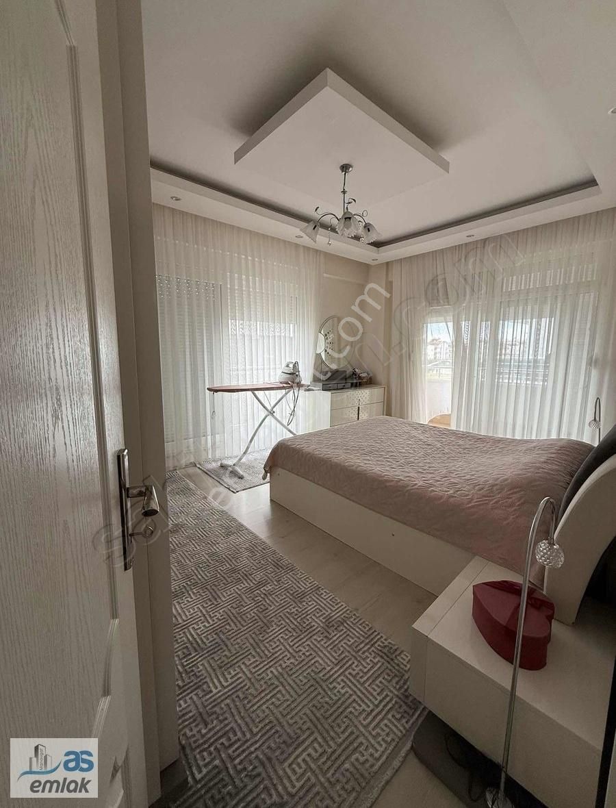 Ilıcada Geniş 3+1 Ara Kat Fırsat Satılık Daire - Görsel 9