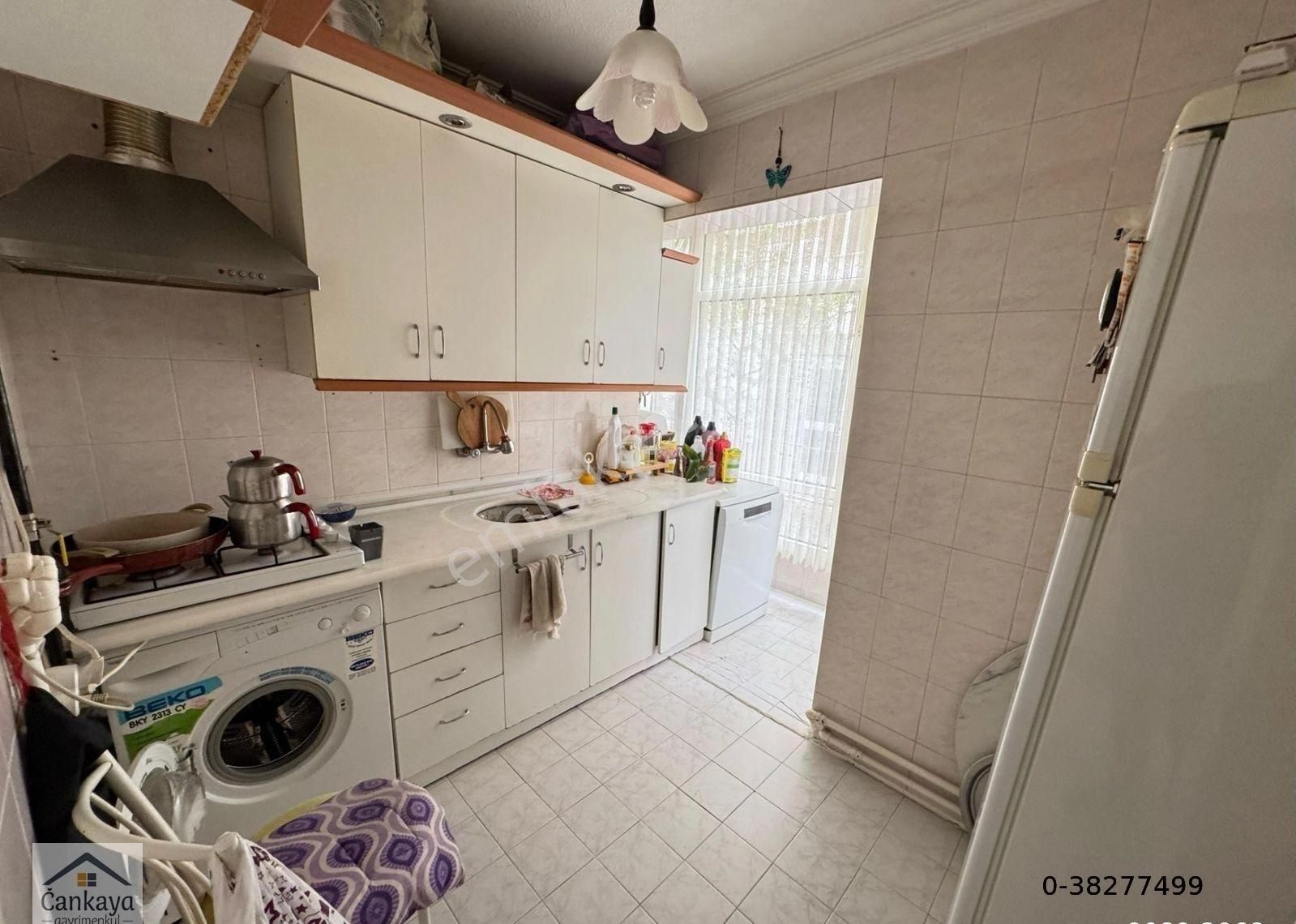 Çankayadan Sinan Caddesi Paraleli 3 Cepheli Balkonlu 3+1 Giriş Mantolamalı Kombili İskanlı