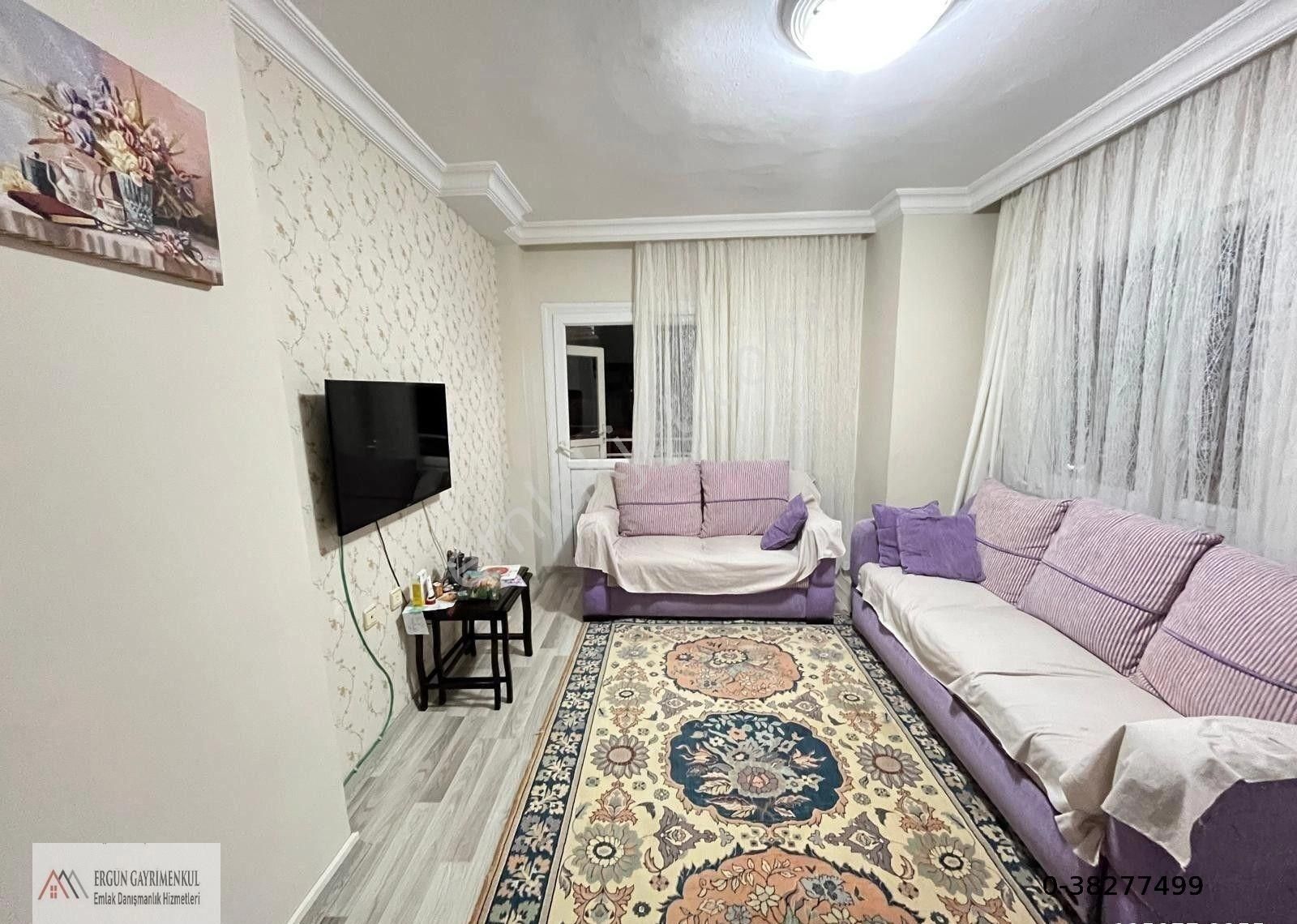 Ergünden Çiftlikköyde Groseri Arkası Manzaralı Satılık 3+1 Daire - Görsel 3