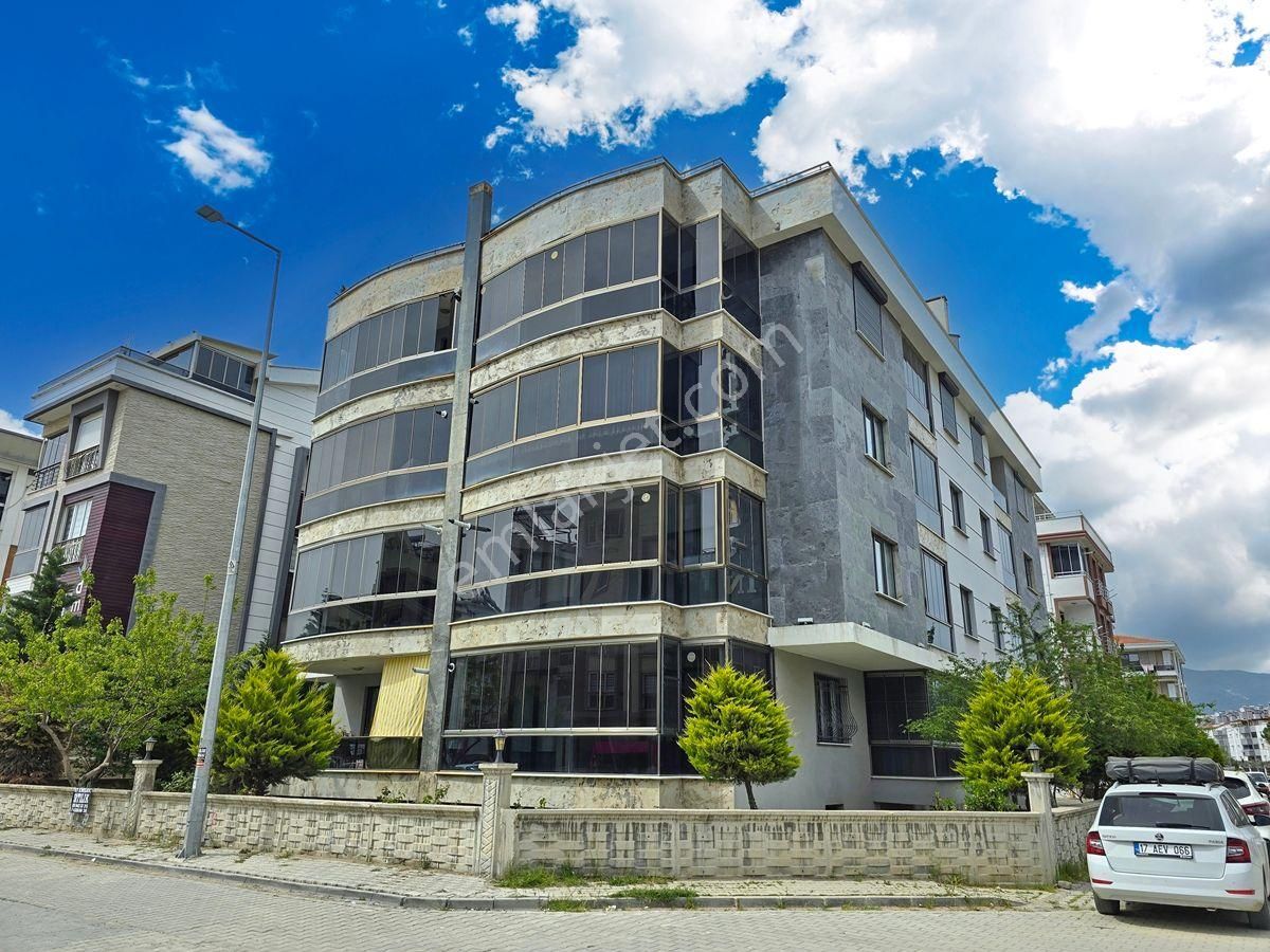 Akçay Altınkum Satılık Daire / Yeni / Orta Kat / Denize Yakın