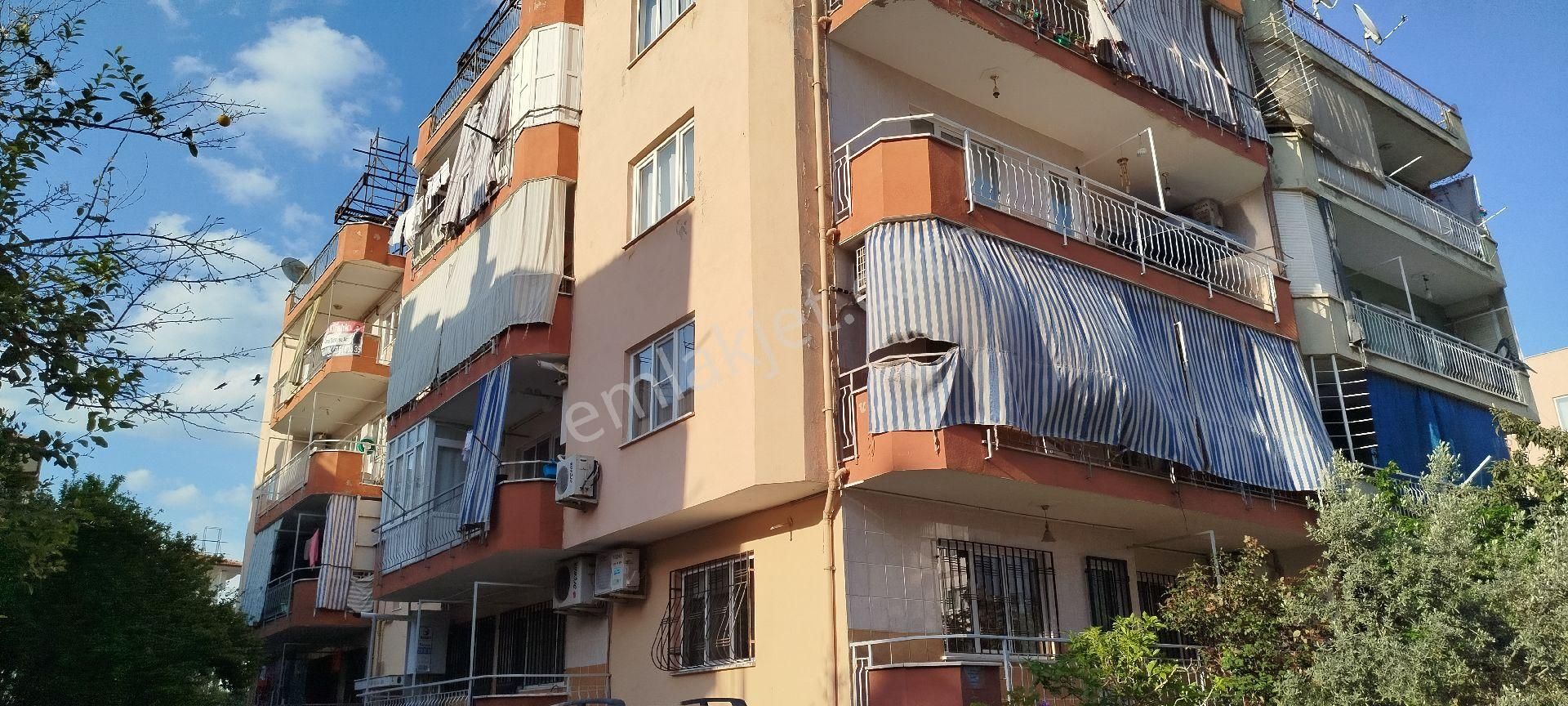 Aydın Efeler Adnan Menderes Mahallesi'nde 3+1 Kiralık Daire