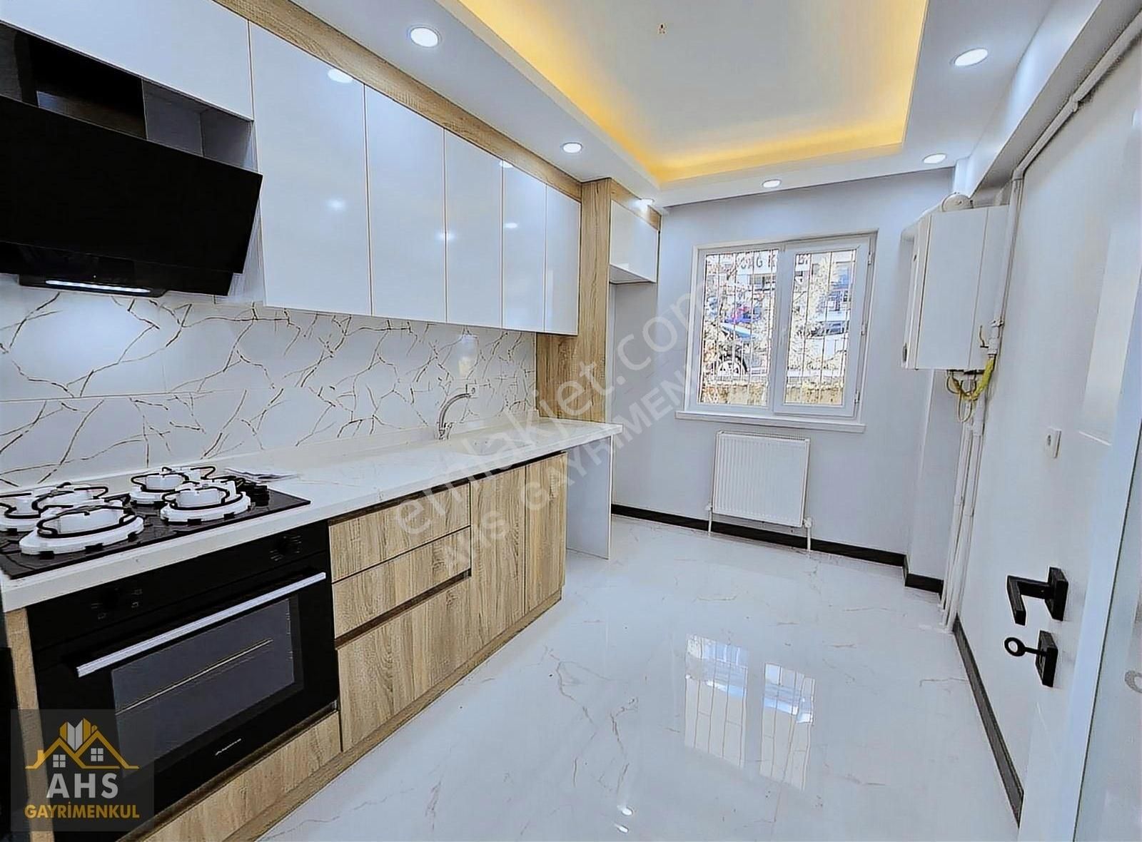 Etimesgut Süvari Mah. 2+1 Full Yapılı Satılık Daire