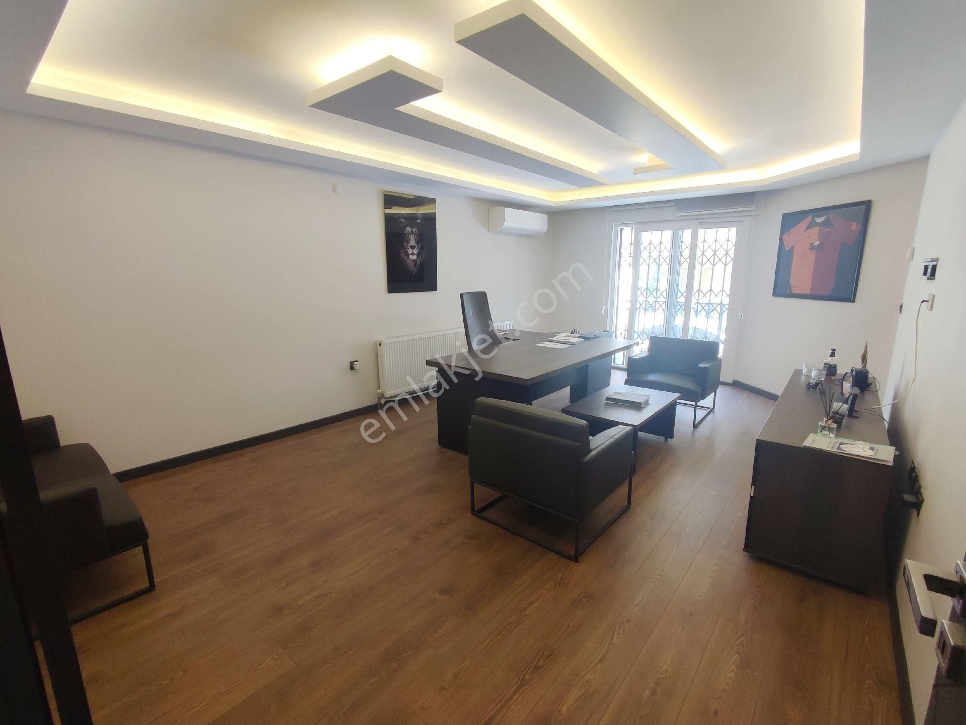 Yeni Girne Soğukkuyu'da Tadilatlı Ve Ferah Satılık 3+1 Daire