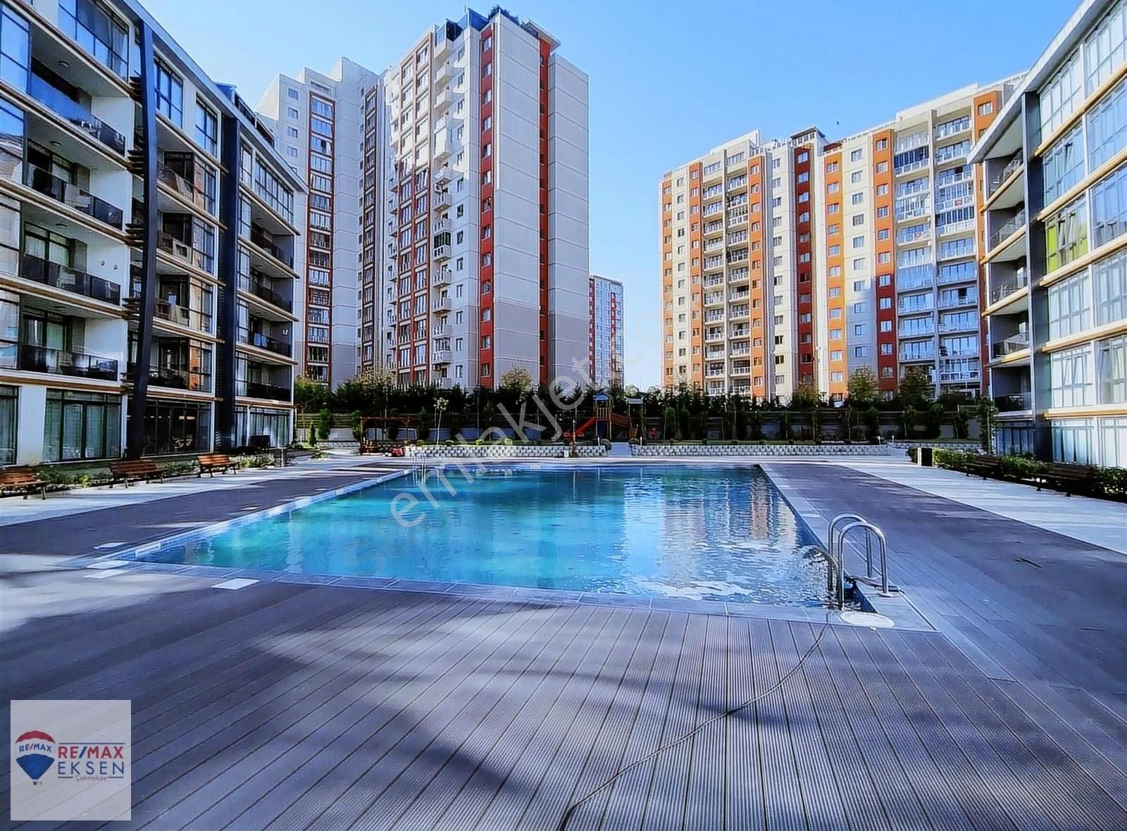 Çekmeköy New Nişantepe Site Uzmanı Nesrin Aktepe'den 2+1 Satılık