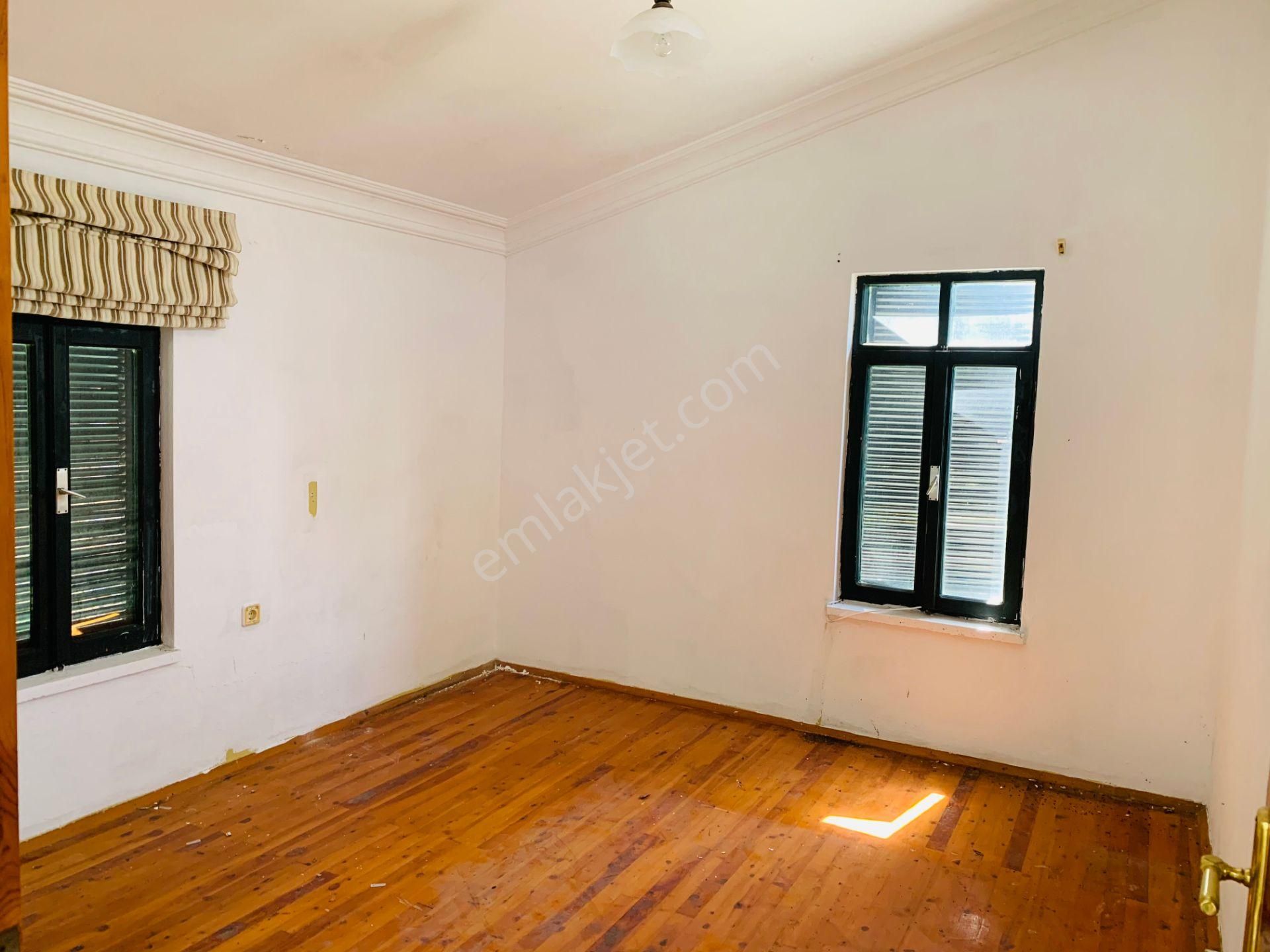 Emlakparktan Keşeflide Site İçi Kiralık 3+1 Villa - Görsel 8