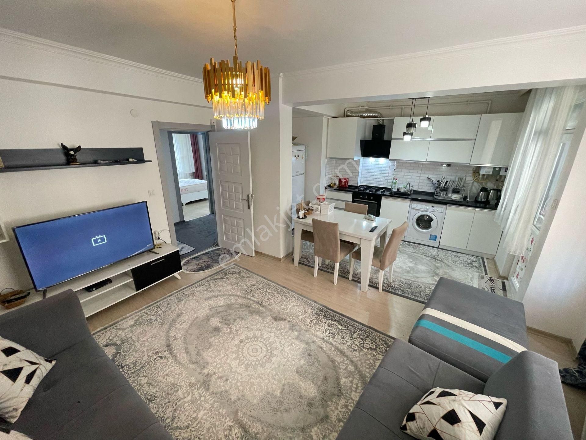 Espark Alışveriş Merkezi Yakını Asansörlü Kombili 2+1 Ful Eşyalı Daire