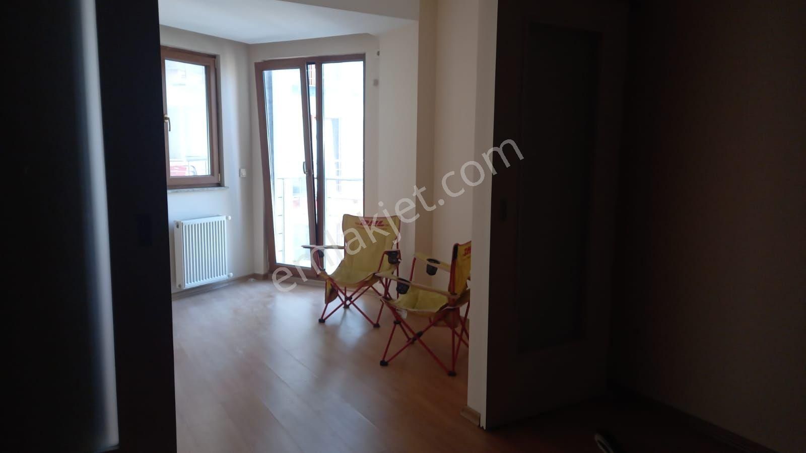 Papatya Residence 2 Merkezi Konumda Kiracısız Stüdyo Tarzı 1+1 - Görsel 6