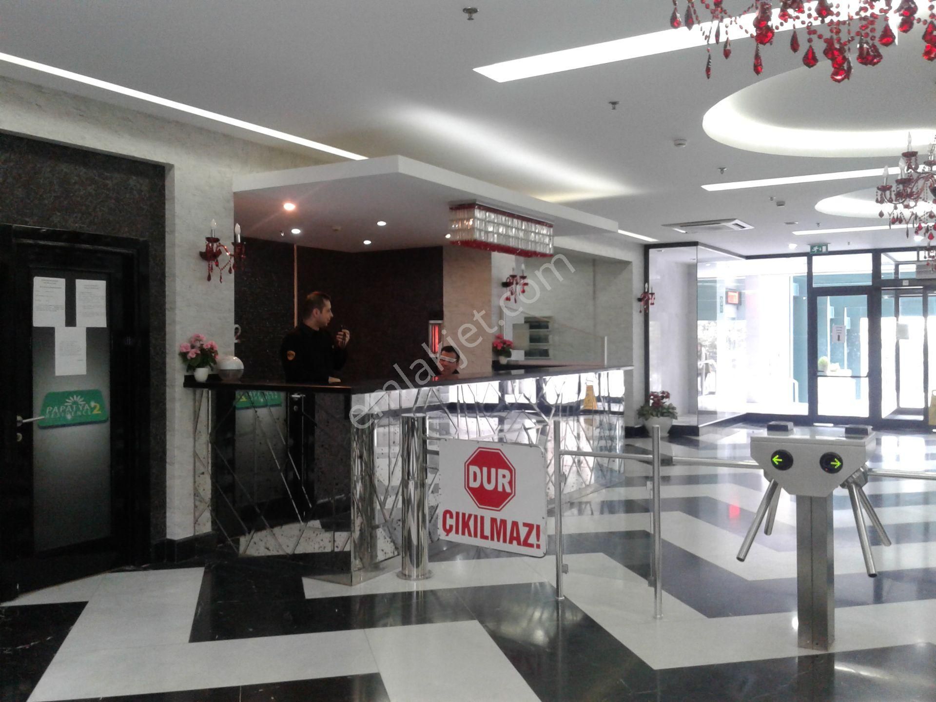 Papatya Residence 2 Merkezi Konumda Kiracısız Stüdyo Tarzı 1+1 - Görsel 23