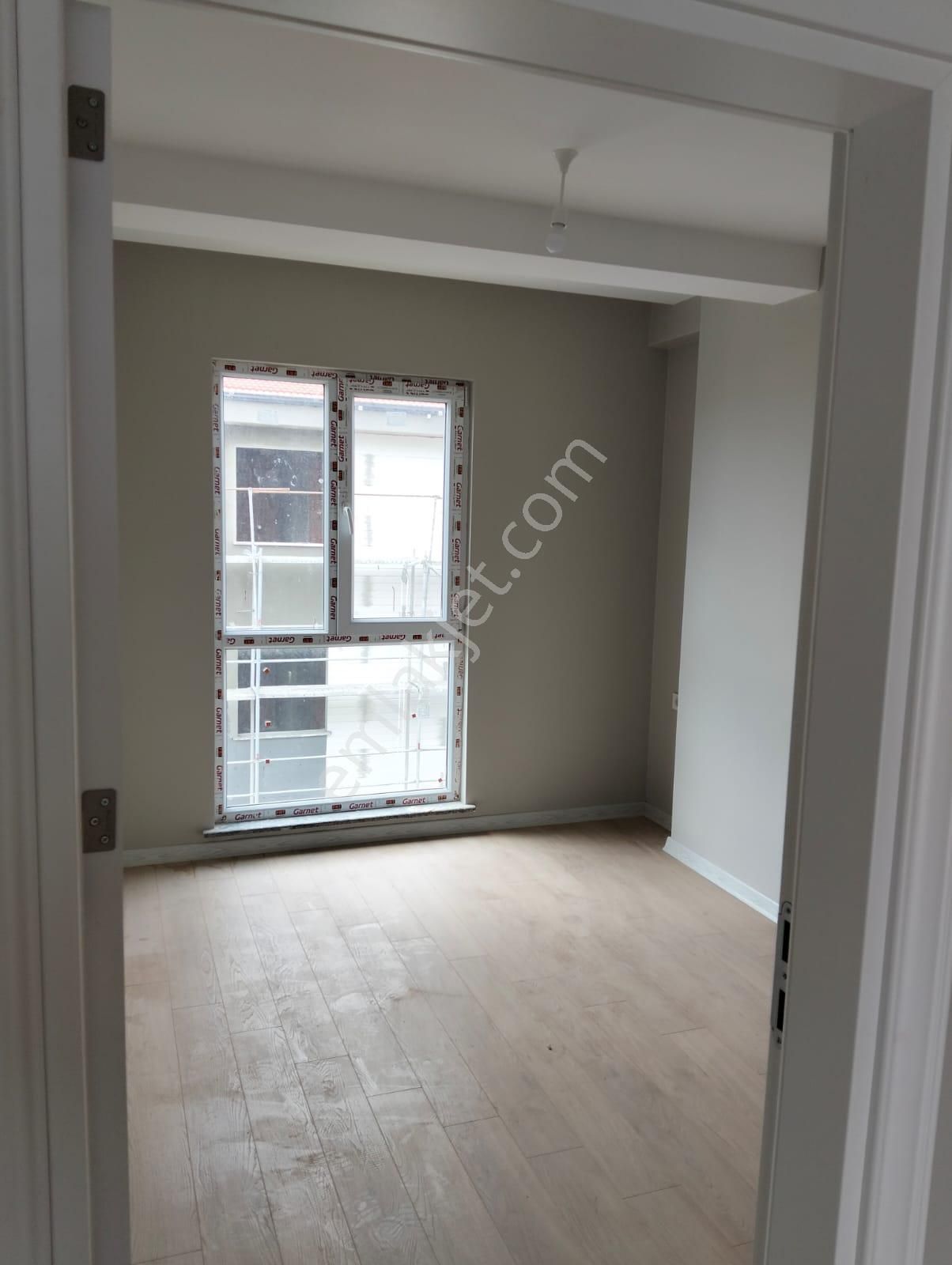 Silivri Merkezde Satılık 5+2 Bahçeli Tripleks Villa - Görsel 11