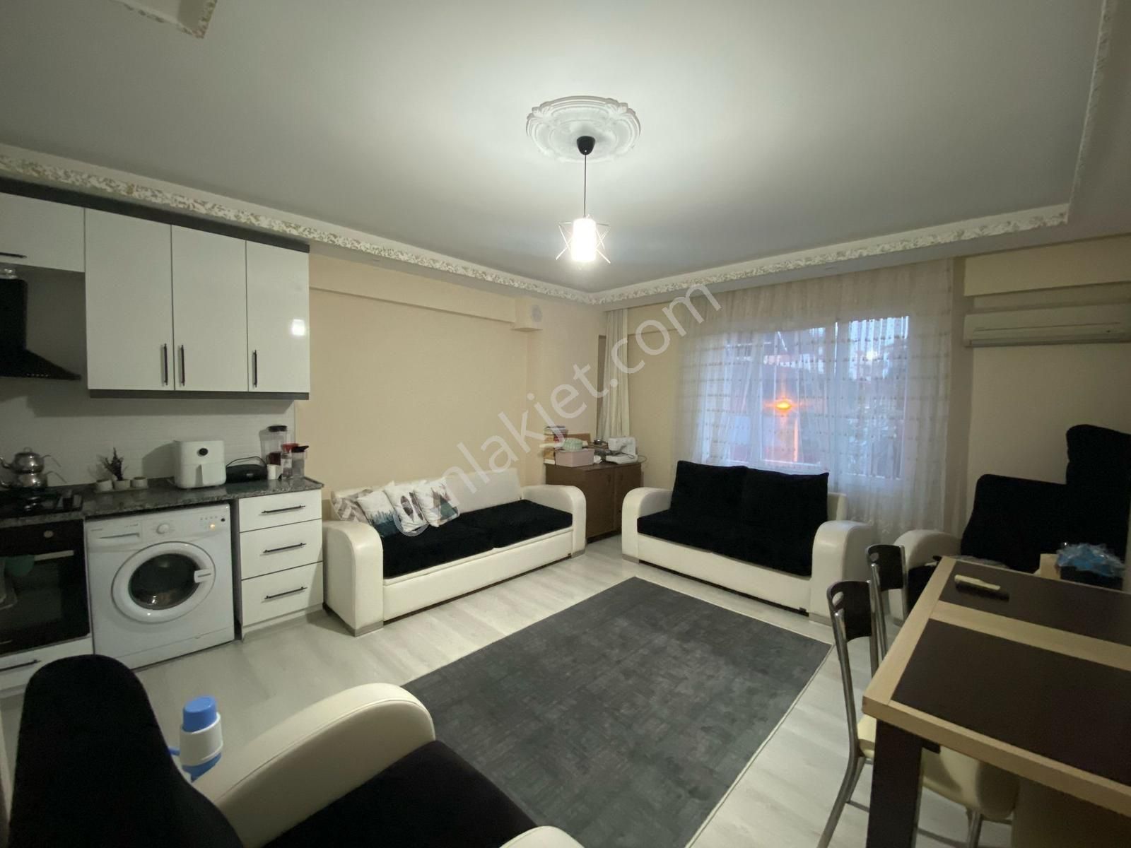 Dalaman Merkezde Eşyalı 1+1 Satılık Daire