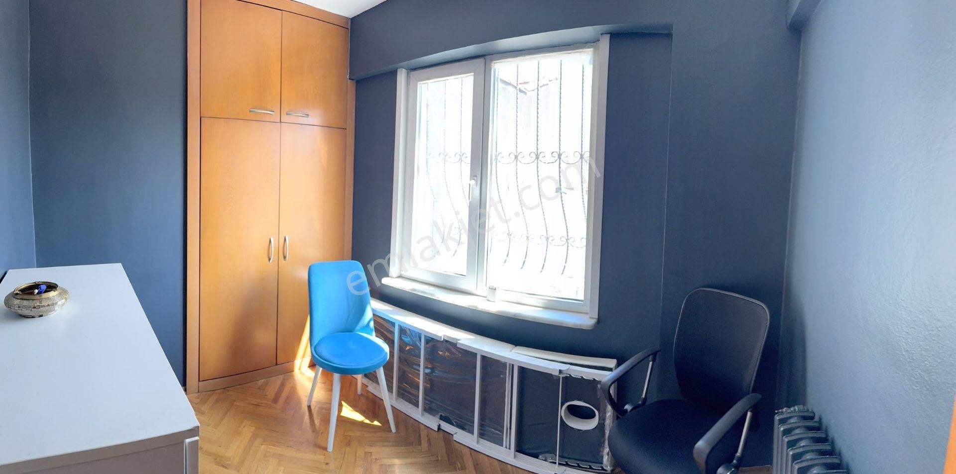 Valikonağı Caddesi'nde; 100m2 Bakımlı, Aydınlık 3+1 Köşe Daire - Görsel 22