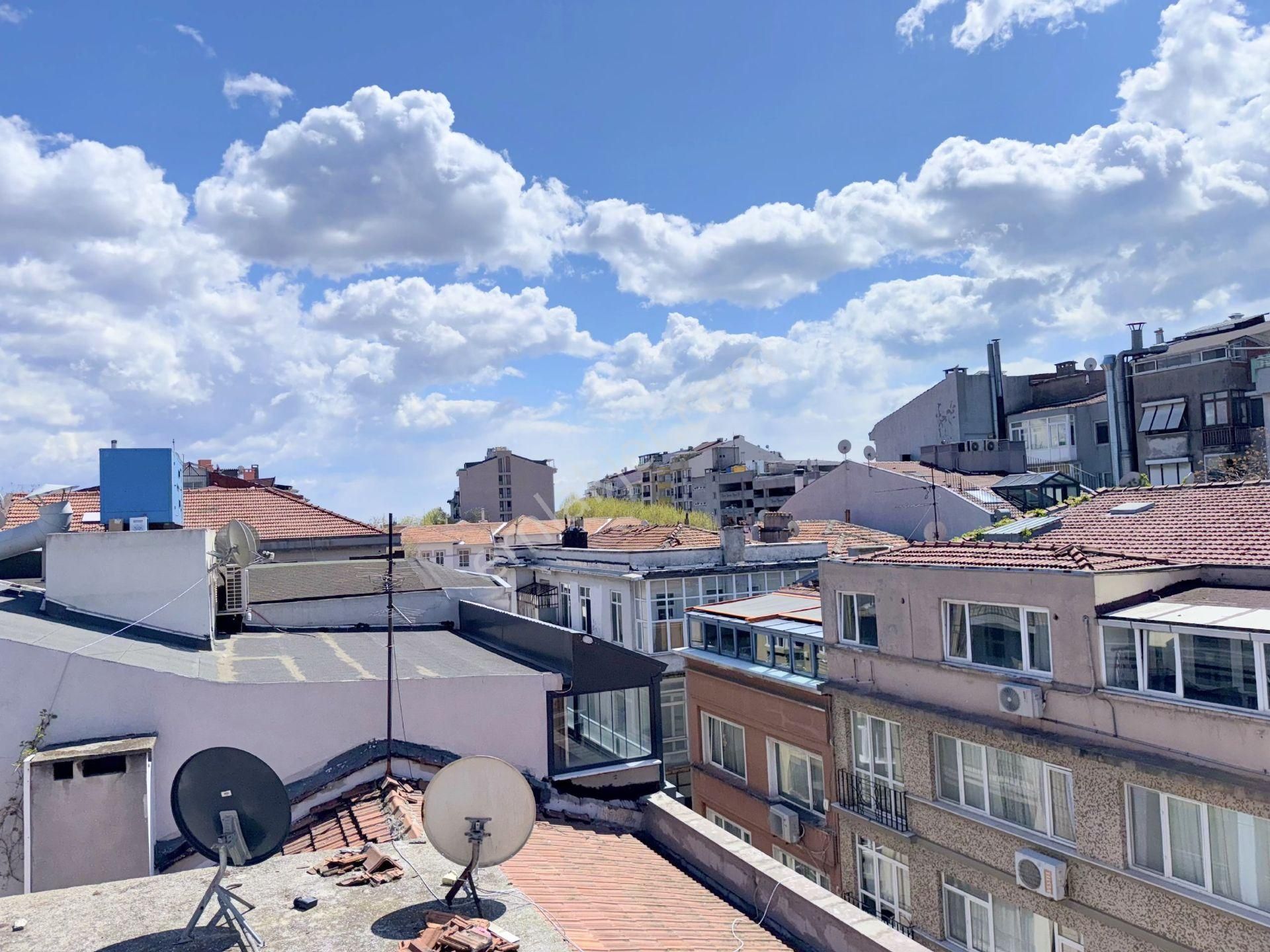 Valikonağı Caddesi'nde; 100m2 Bakımlı, Aydınlık 3+1 Köşe Daire - Görsel 26