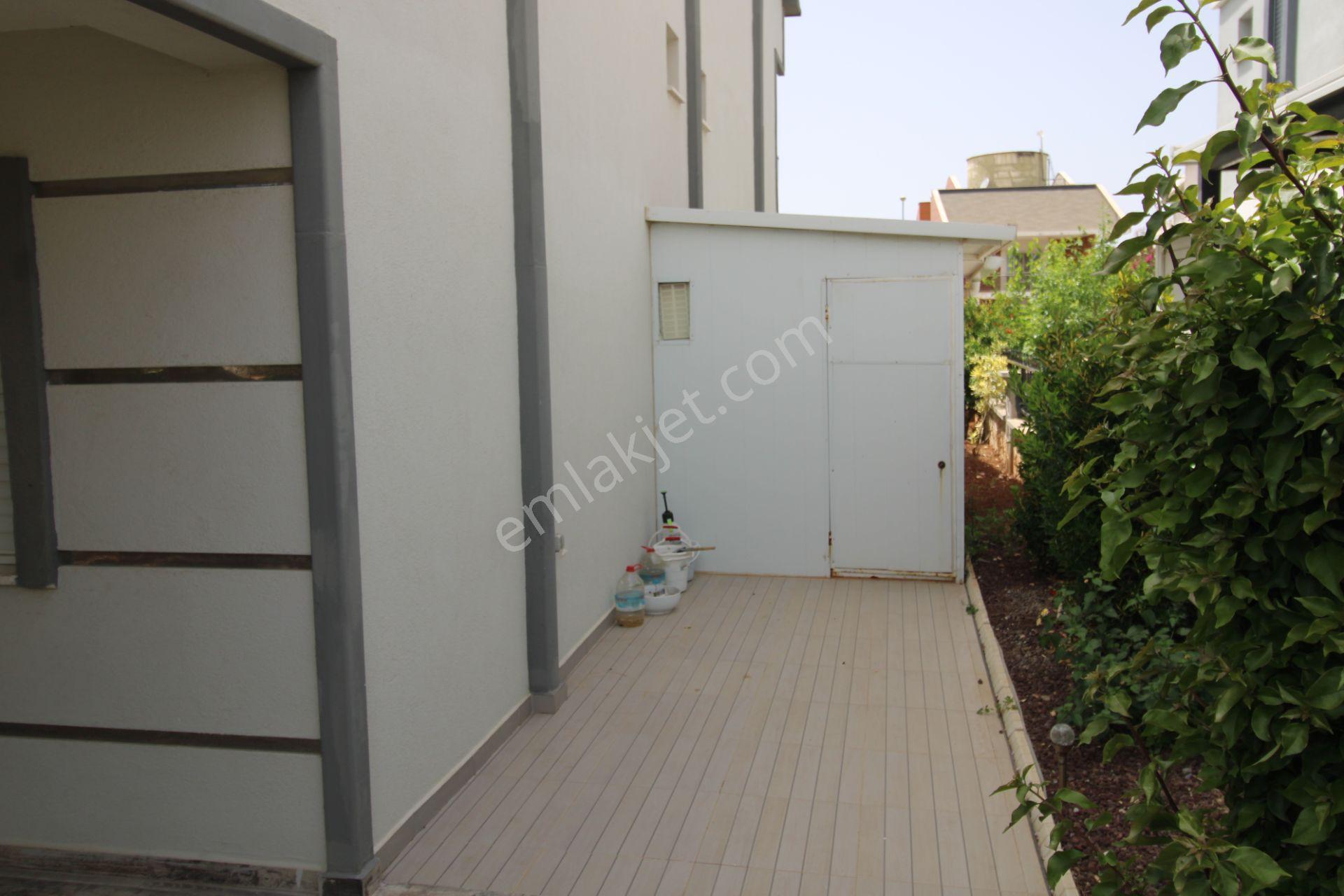 Aydın Didim Altınkum Mahallesi 3+1 Açık Mutfak Bahçeli Villa Köşe Başı Otoparklı - Görsel 8