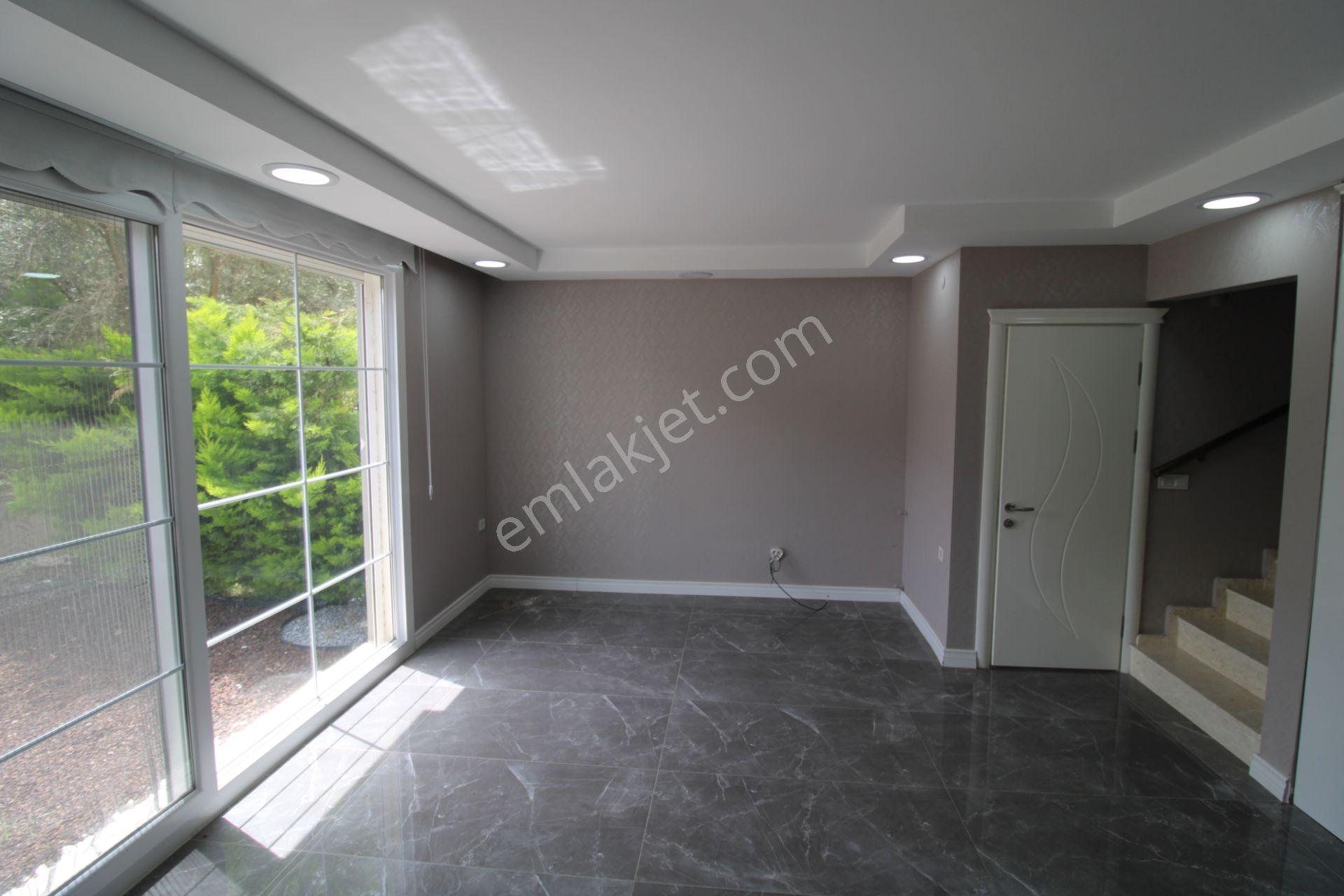 Aydın Didim Altınkum Mahallesi 3+1 Açık Mutfak Bahçeli Villa Köşe Başı Otoparklı - Görsel 12