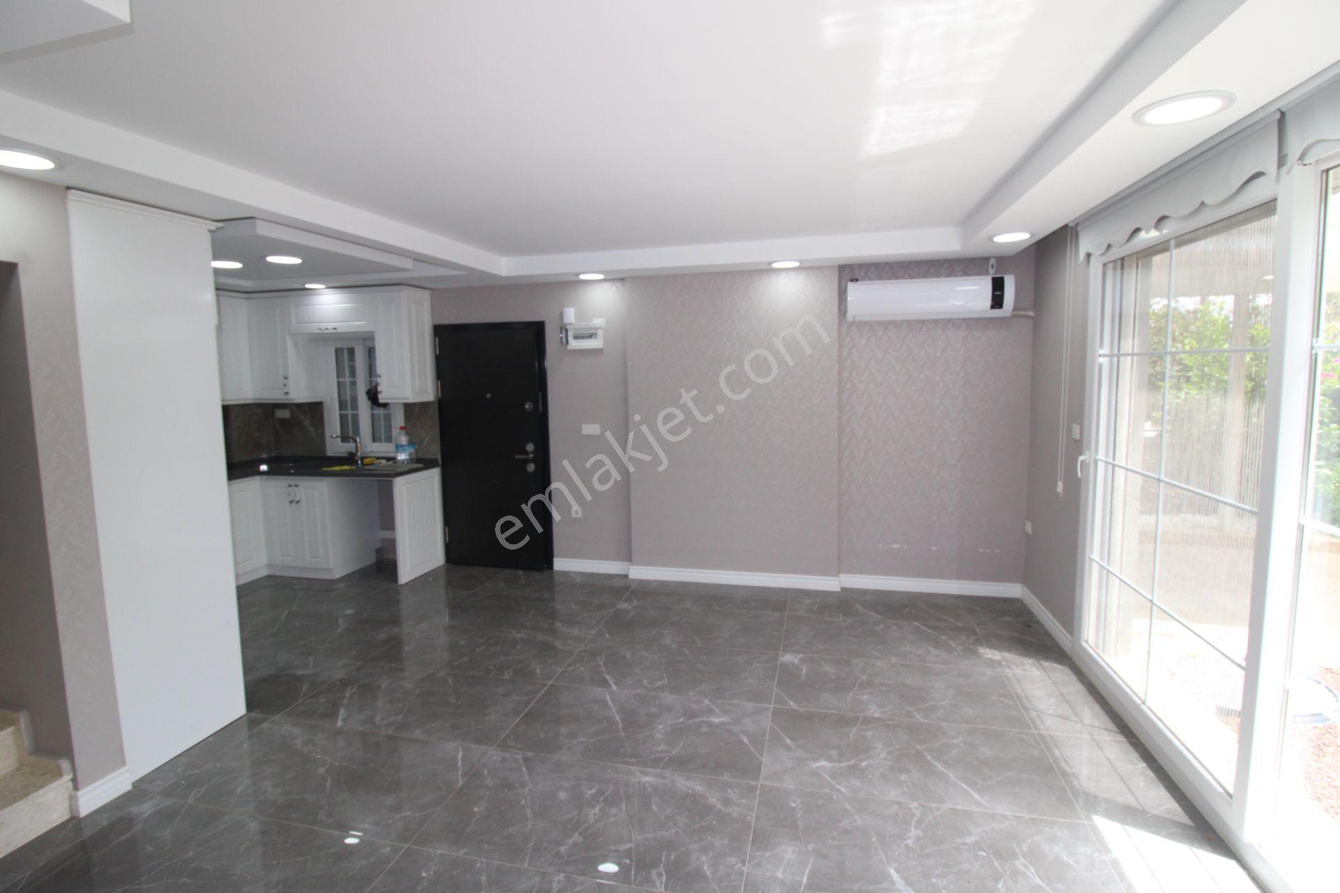 Aydın Didim Altınkum Mahallesi 3+1 Açık Mutfak Bahçeli Villa Köşe Başı Otoparklı - Görsel 13