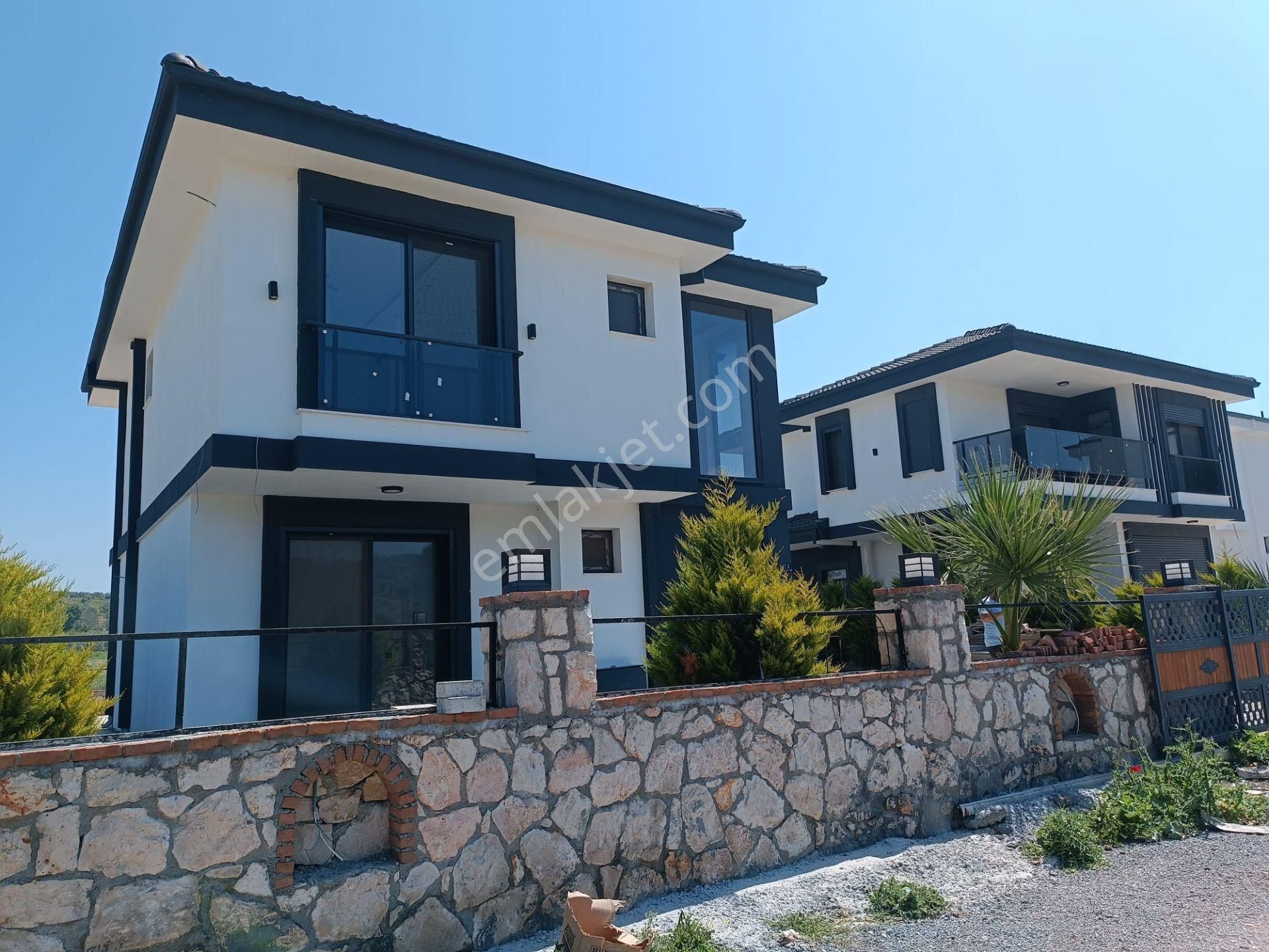 Didim Sağtur'da Satılık Müstakil Havuzlu Villa - Görsel 2