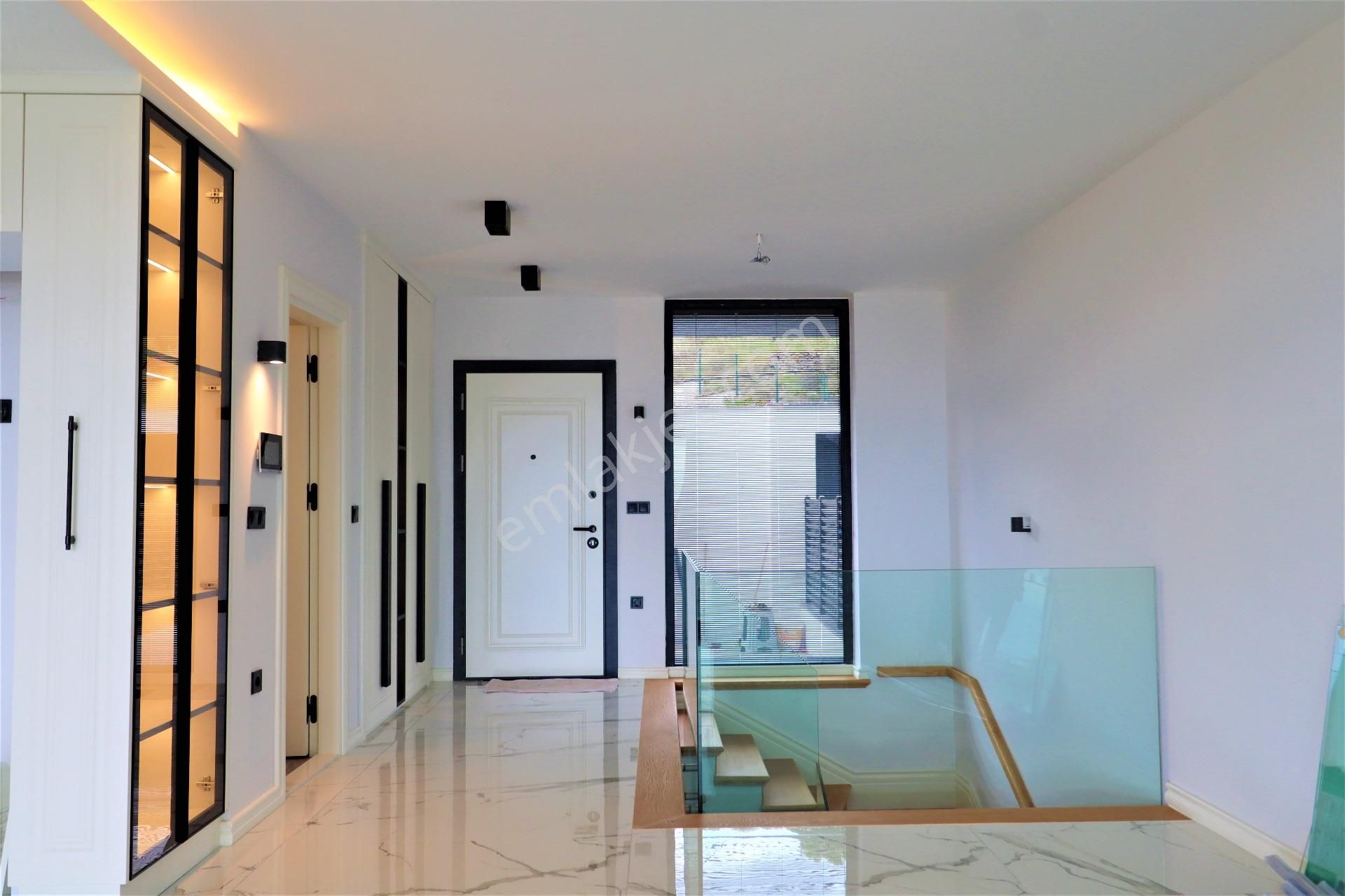 Güre'de Ful Deniz Manzaralı Özel Havuzlu Satılık Villa - Görsel 15
