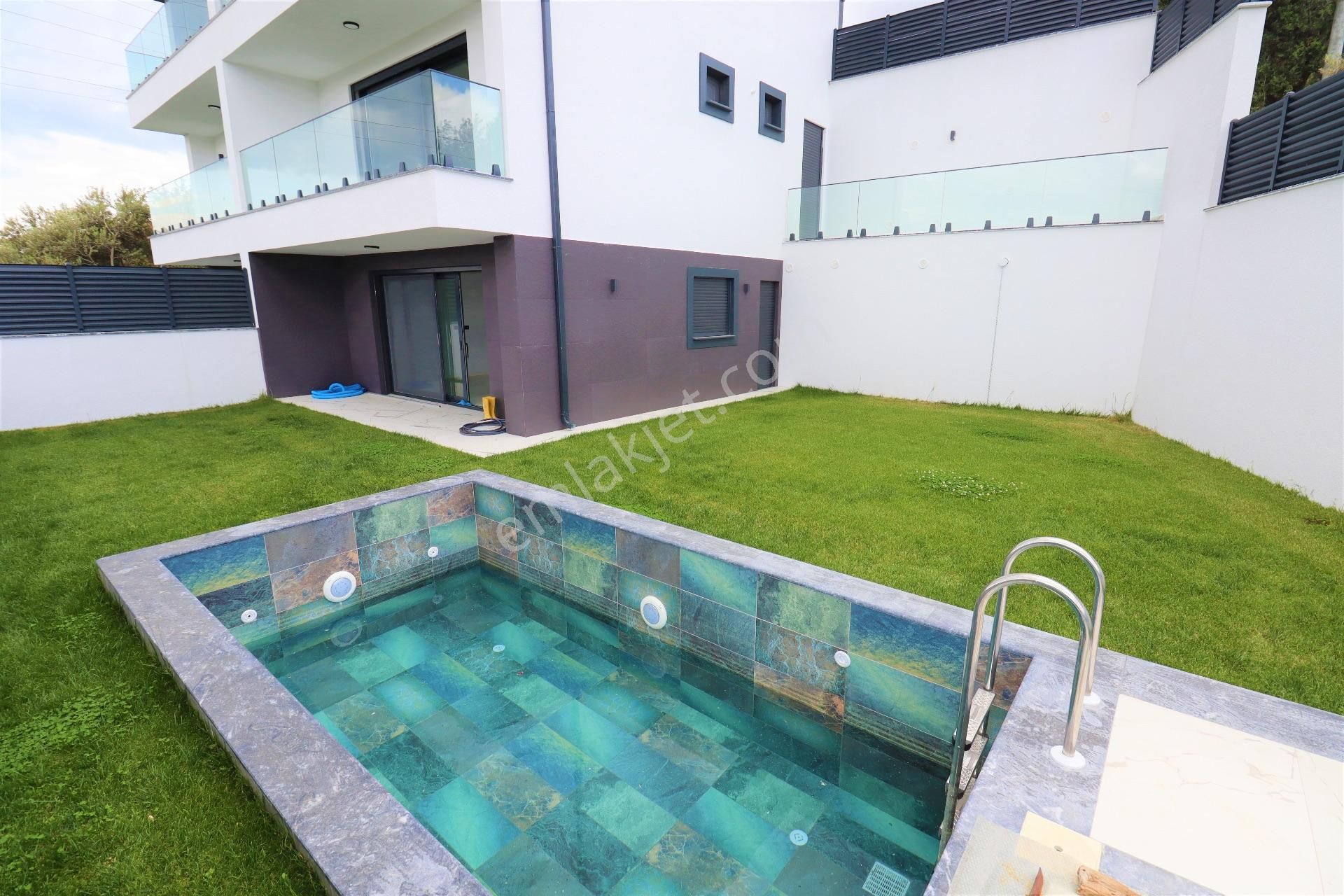 Güre'de Ful Deniz Manzaralı Özel Havuzlu Satılık Villa - Görsel 6
