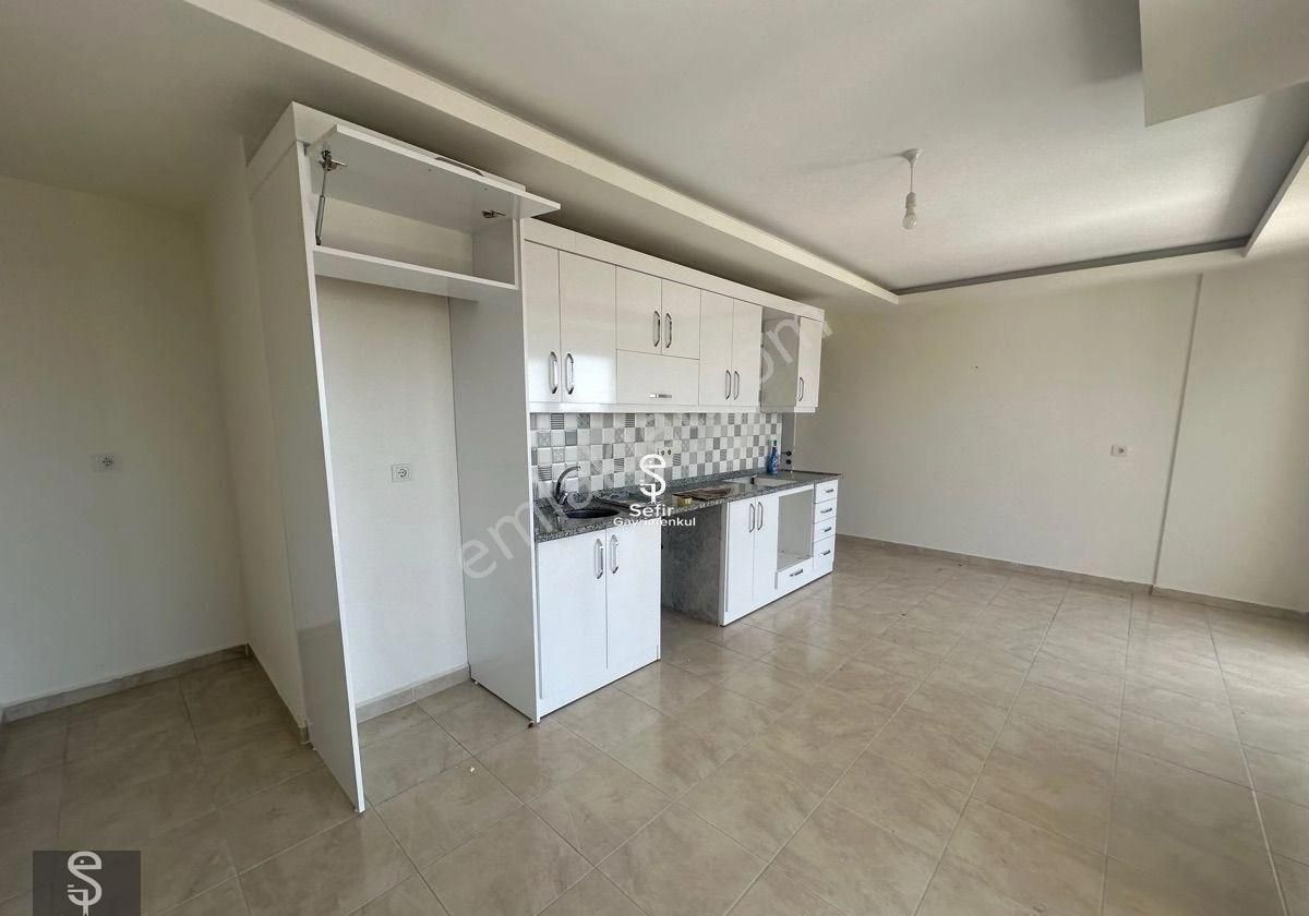 Alanya Okurcalar Da Deniz Manzaralı Geniş Kiralık Dubleks Daire
