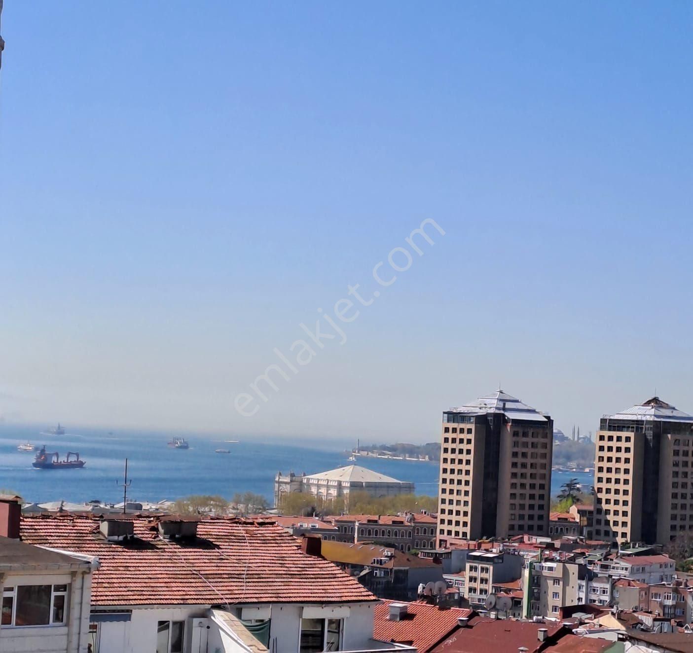 Tiamo’dan Deniz Boğaz Manzarlı Dubleks 4+1 Teraslı - Görsel 3