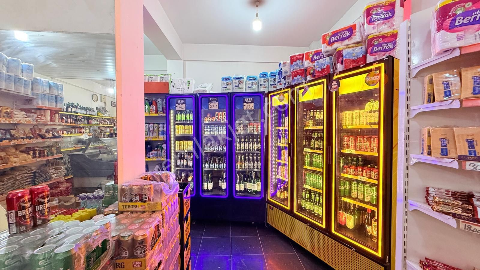 İzmir Tire Ana Cadde Üzeri Devren Kiralık Market