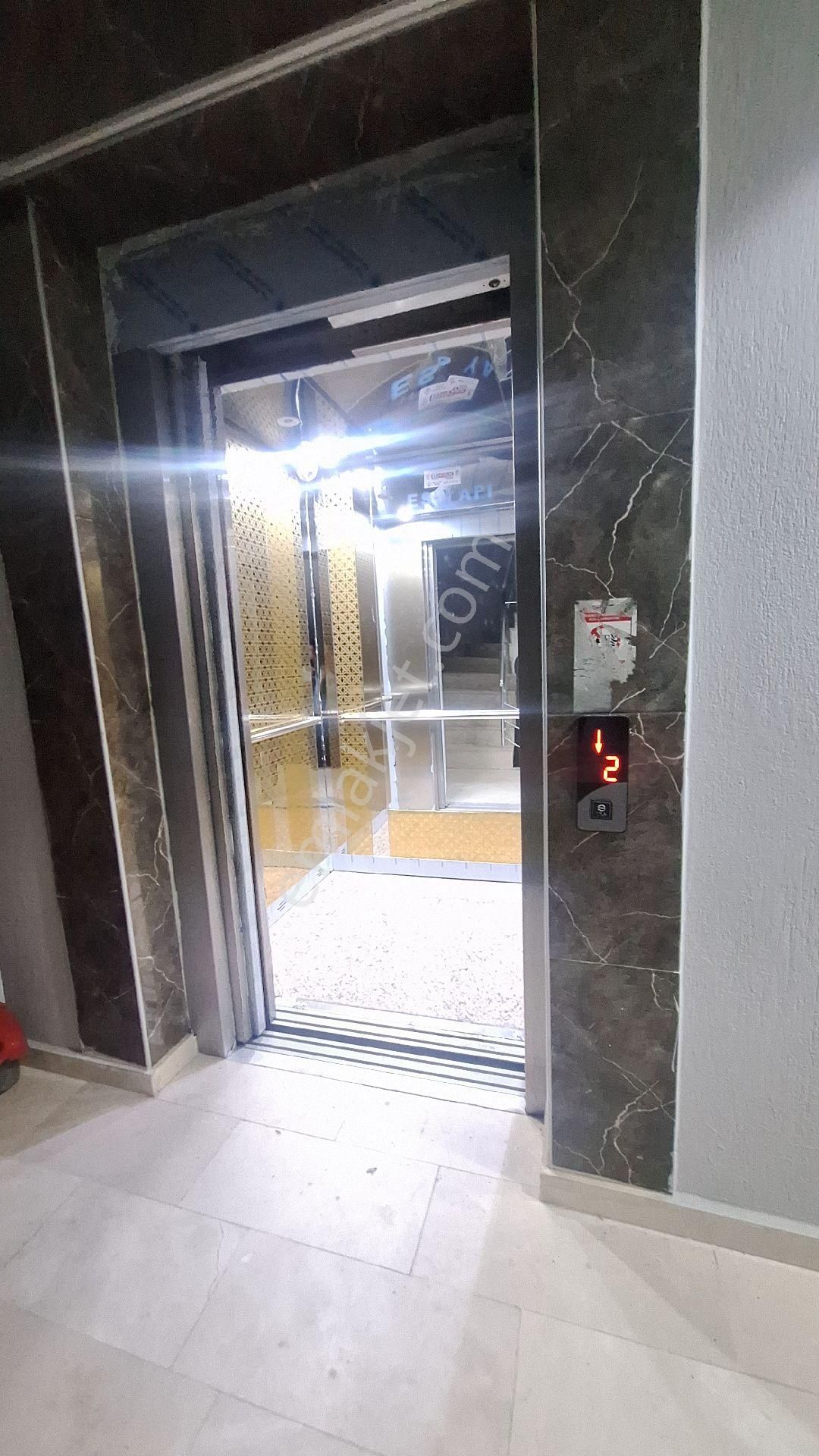 Satilık+1 90 M² Ara Kat Dogal Gazlı Daire - Görsel 21