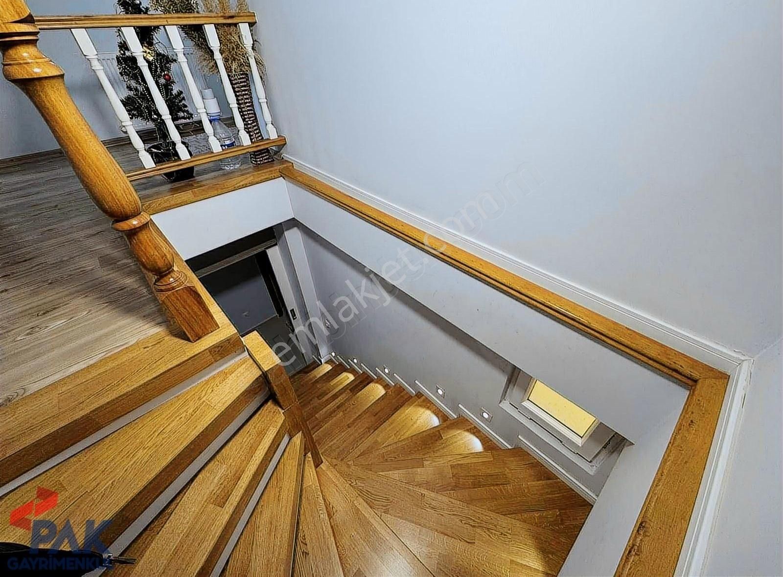 Güzelyalı Merkezde Geniş Ferah Denz Manraralı 3+2 Fırsat Dubleks - Görsel 19