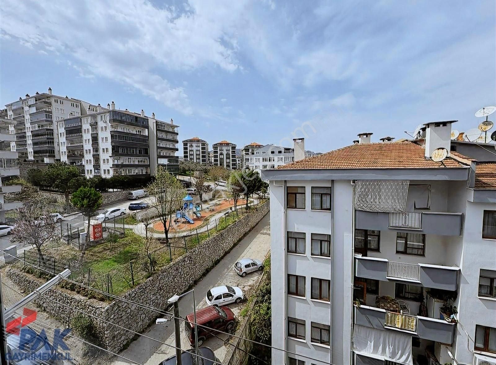 Güzelyalı Merkezde Geniş Ferah Denz Manraralı 3+2 Fırsat Dubleks - Görsel 20
