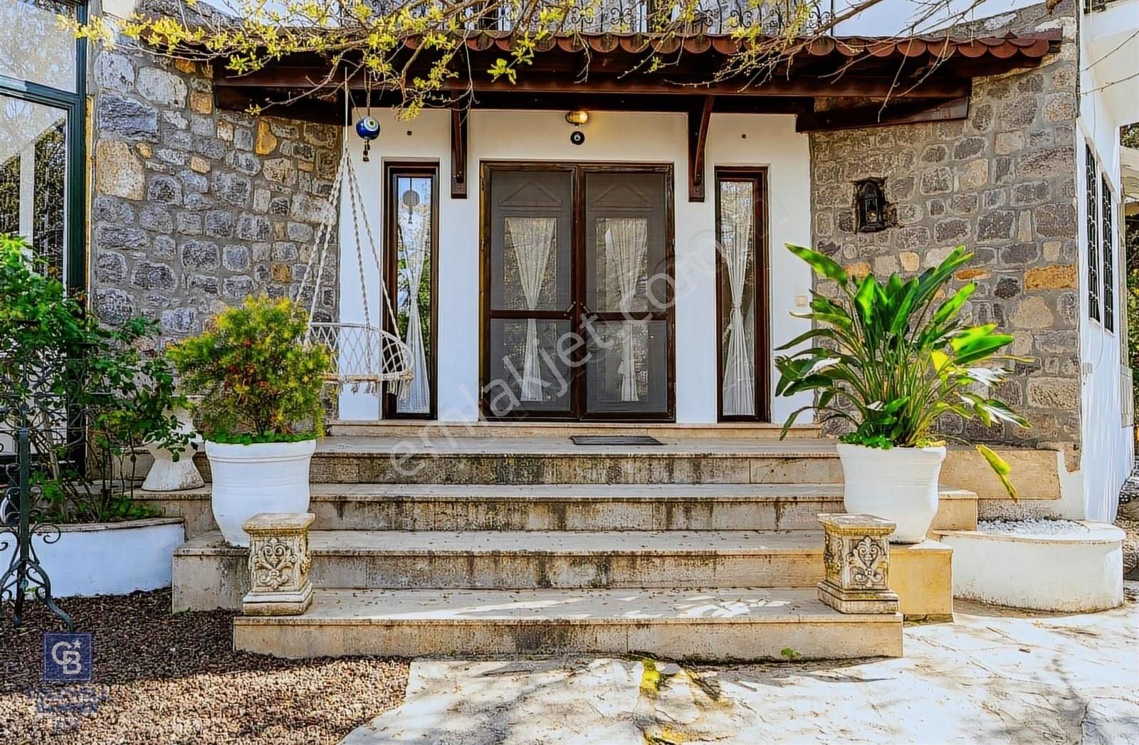 Bodrum Yalıkavak'ta Satılık 2 Bağımsız Yapı- Tam Müstakil Villa Ve Taş Ev - Görsel 19