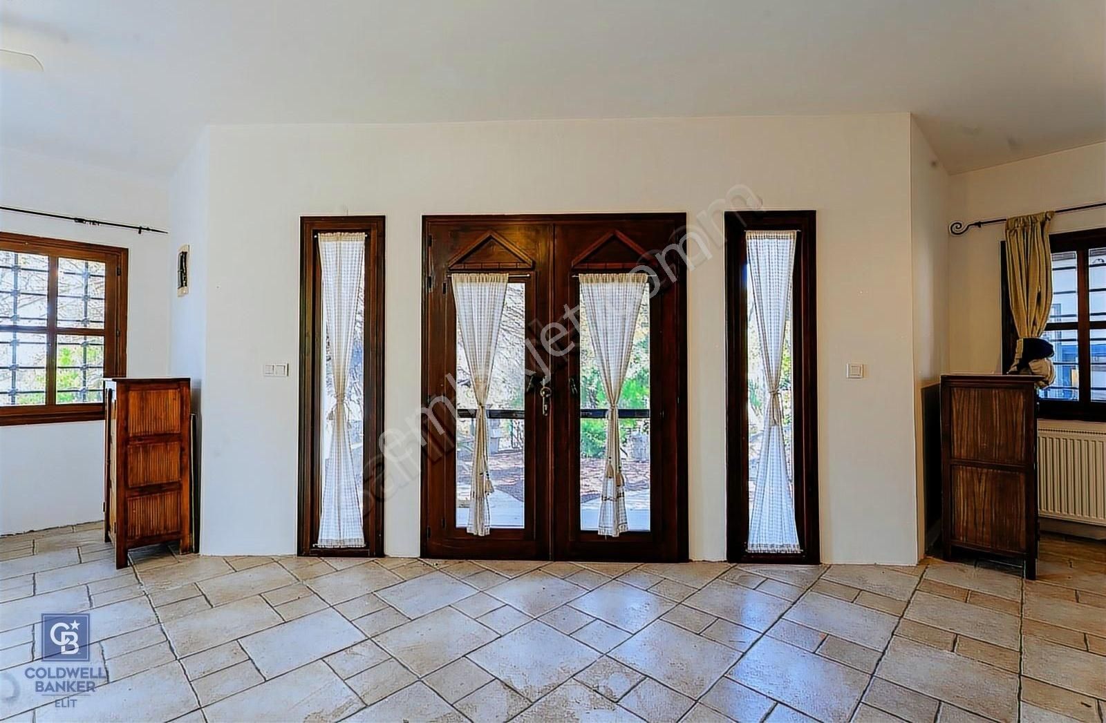 Bodrum Yalıkavak'ta Satılık 2 Bağımsız Yapı- Tam Müstakil Villa Ve Taş Ev - Görsel 3