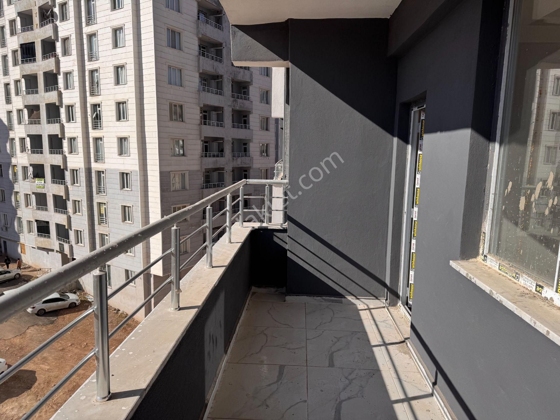 Muazam Genişlikte Sıfır 1+1 Daire İsbay Emlakta - Görsel 13