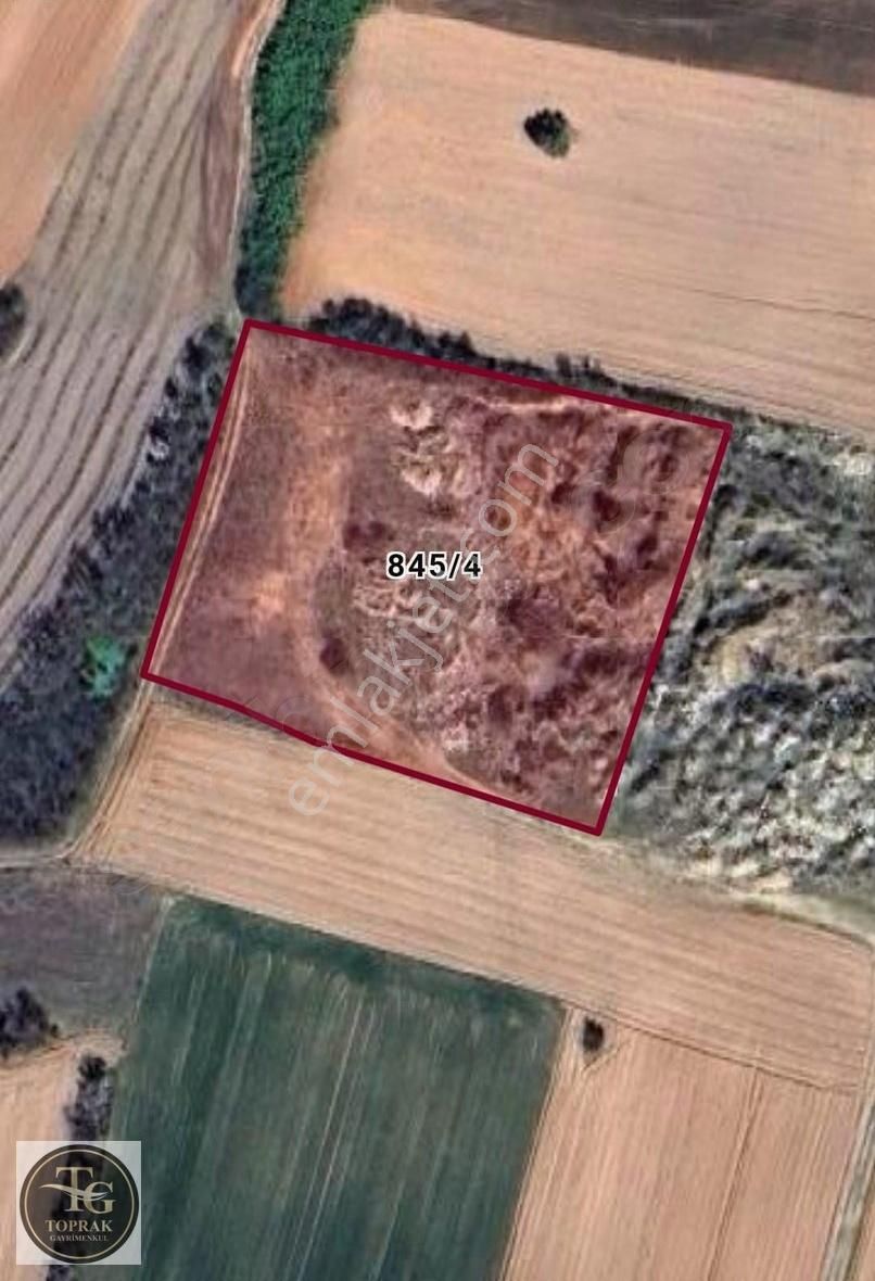 Kırklareli Merkeze Sadece 3 Km. Uzaklıkta 6.328 M² Satılık Arazi