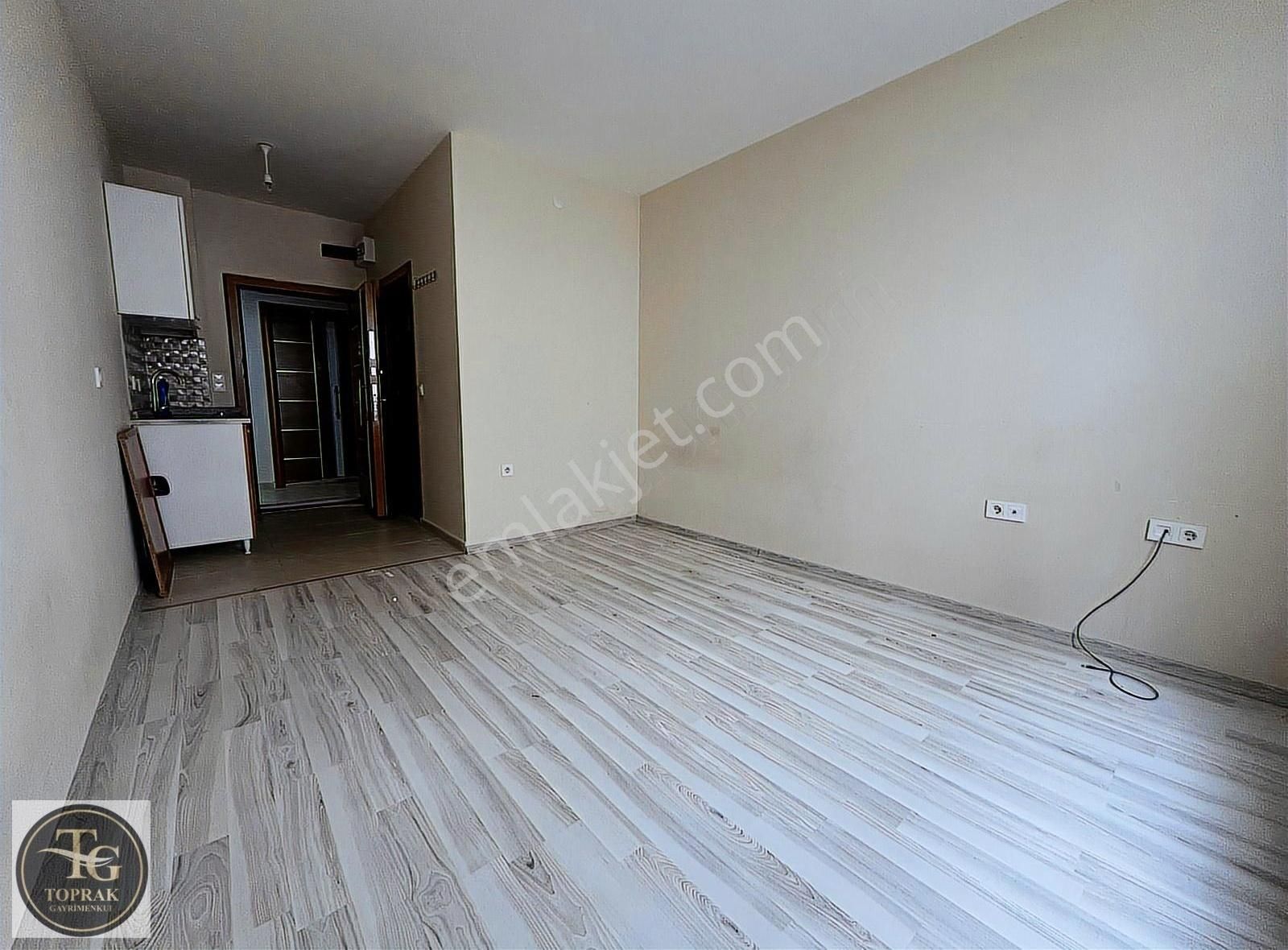 Üniversite Yolu Üzerinde Yatırımlık Fırsat 1+0 Stüdio Daire