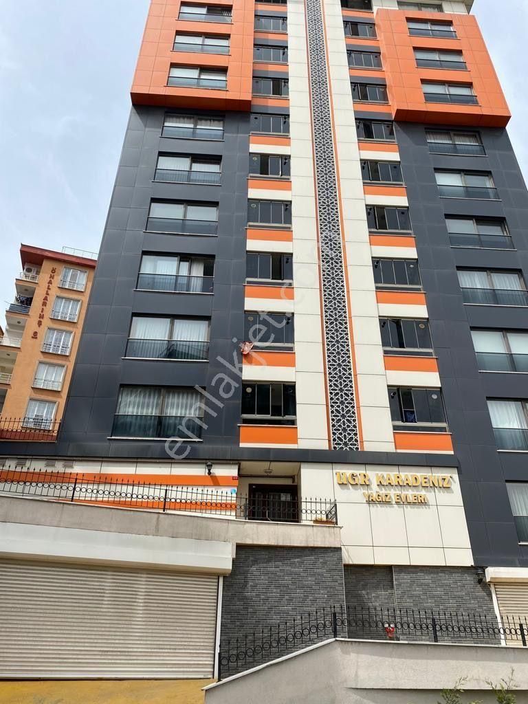 Sahibinden Sitede Haliç Manzaralı Otoparklı Arakat Daire