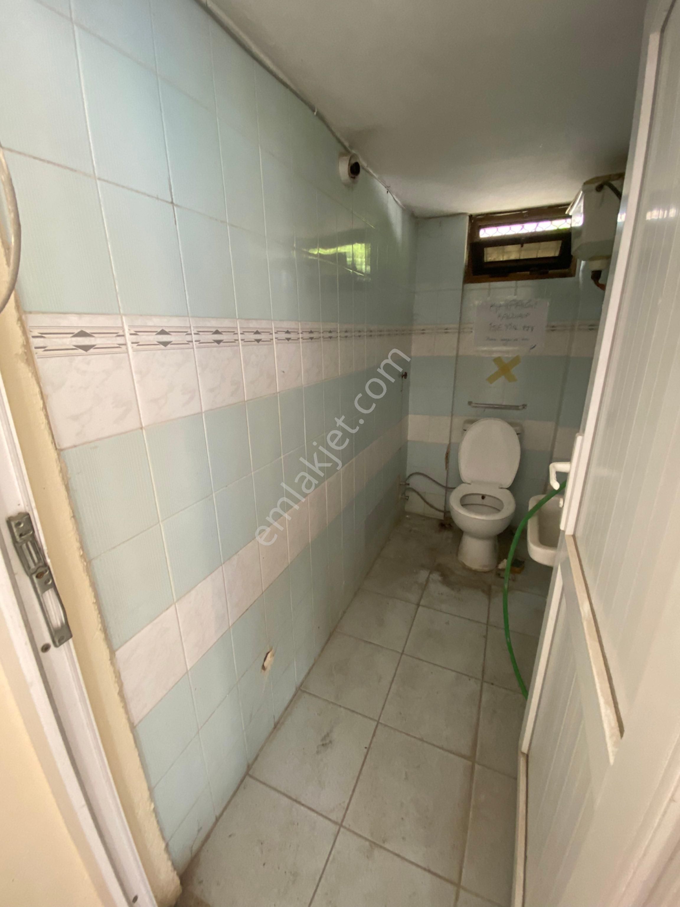 Yalı Mahallesi’nde Merkezi Konumda Geniş Kiralık Dükkan - Görsel 3