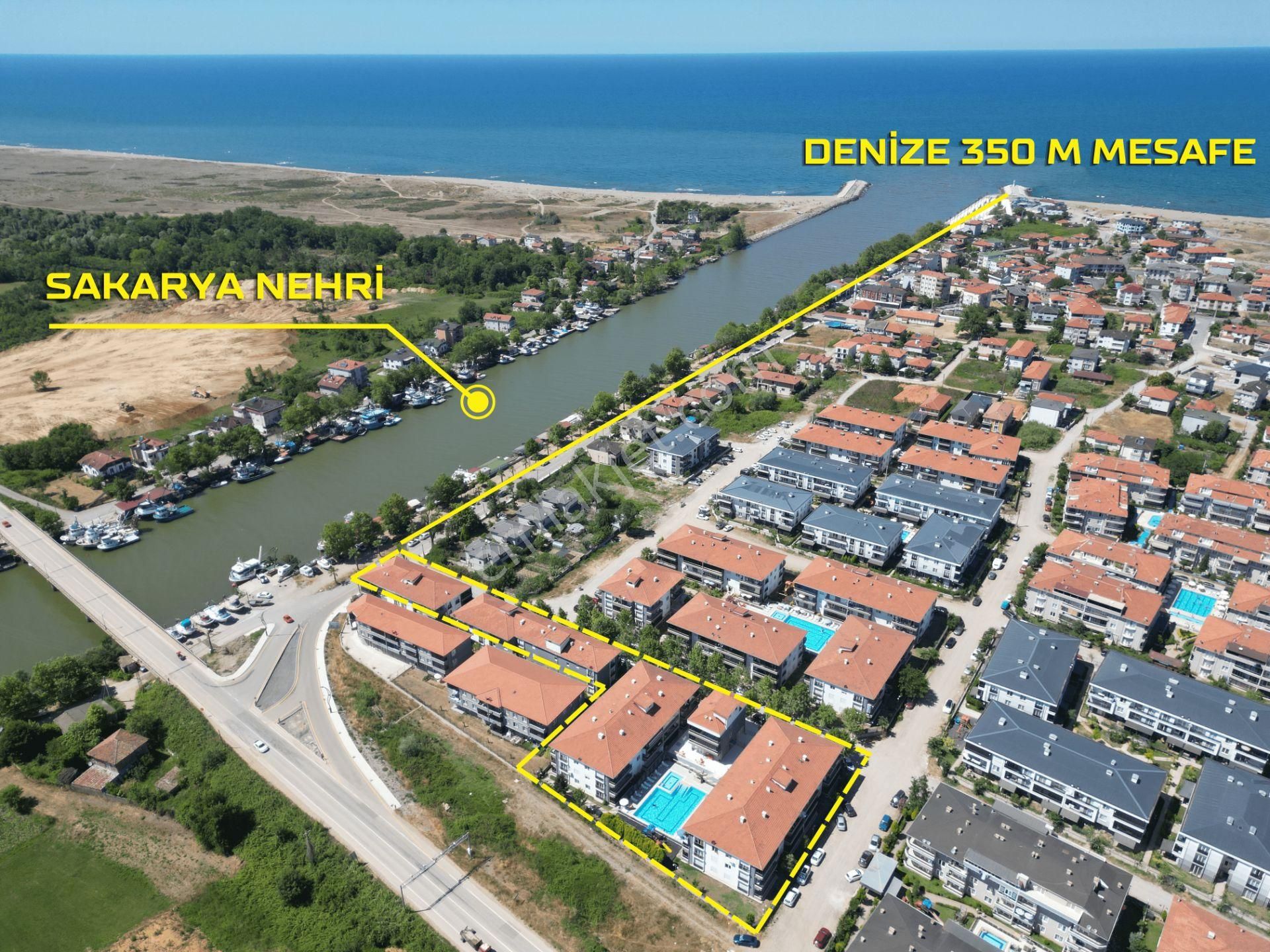 Karasuda Lüks Havuzlu Güvenlikli Sitede Nehir Manzaralı Satılık 2+1 Daire