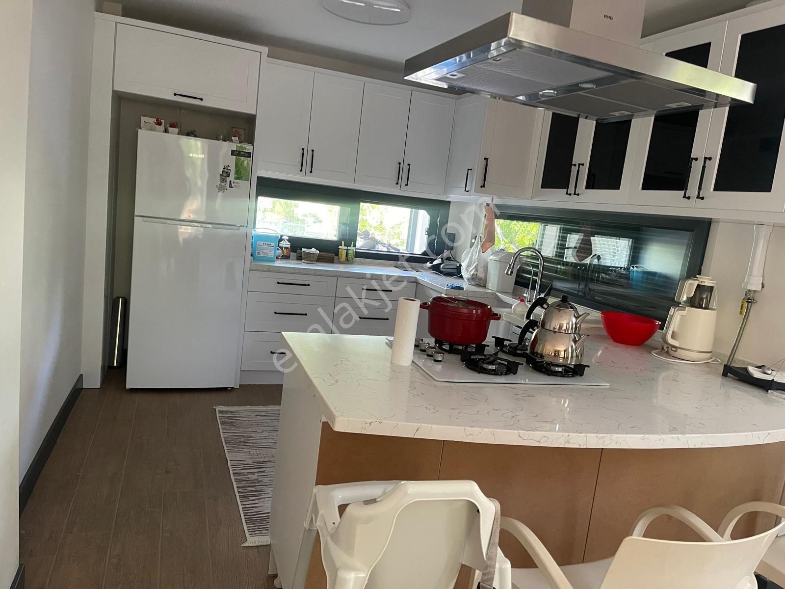 İzmir Urla'da Full Yapılı Lüks Triblex Villa - Görsel 4