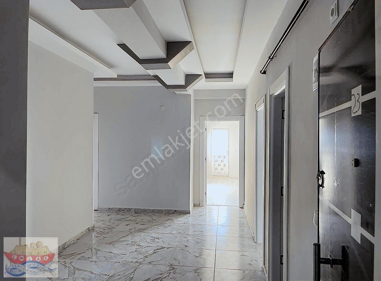 Ravza Caddesi Satlık Lüx 2+1 Daire Liman'da