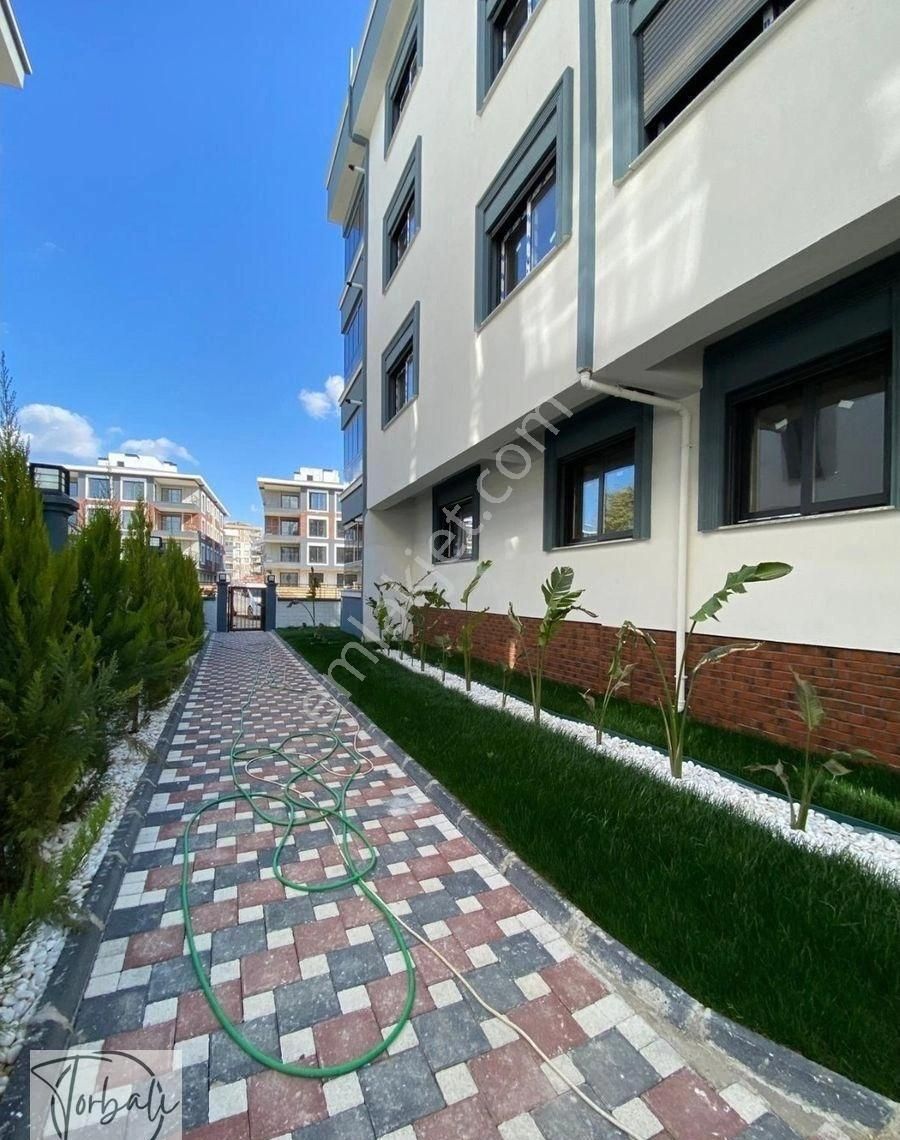 Torbalı Emlak'tan Torbalı Mah. 160m2 3+1 Arakat D.gazlı, Süper Lüks, Sıfır Dairelerimiz Satılıktır - Görsel 8