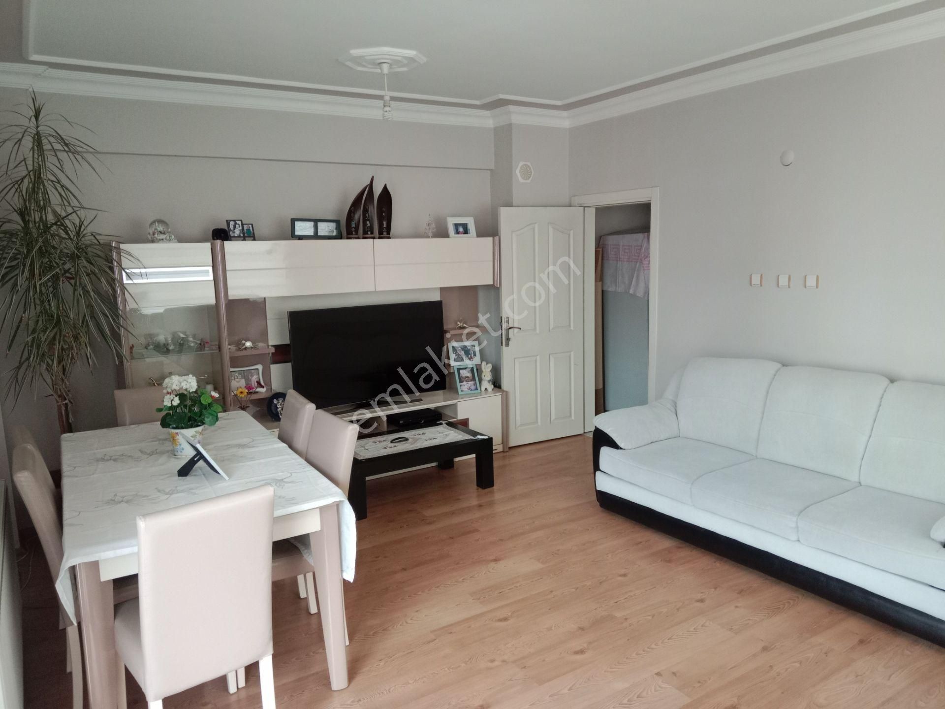 İstanbul Anadolu Yakası Derince 60 Evler Kışlık-yazlık (hediyeli)320m2 > 4+2 Üst Duplex.