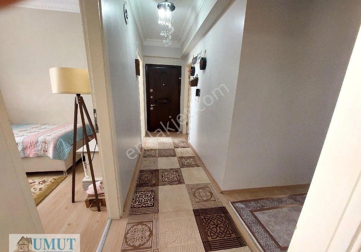 Gaziosmanpaşa Küçükköy De Satılık Daire Birinci Kat 3+1 135 M2 - Görsel 17