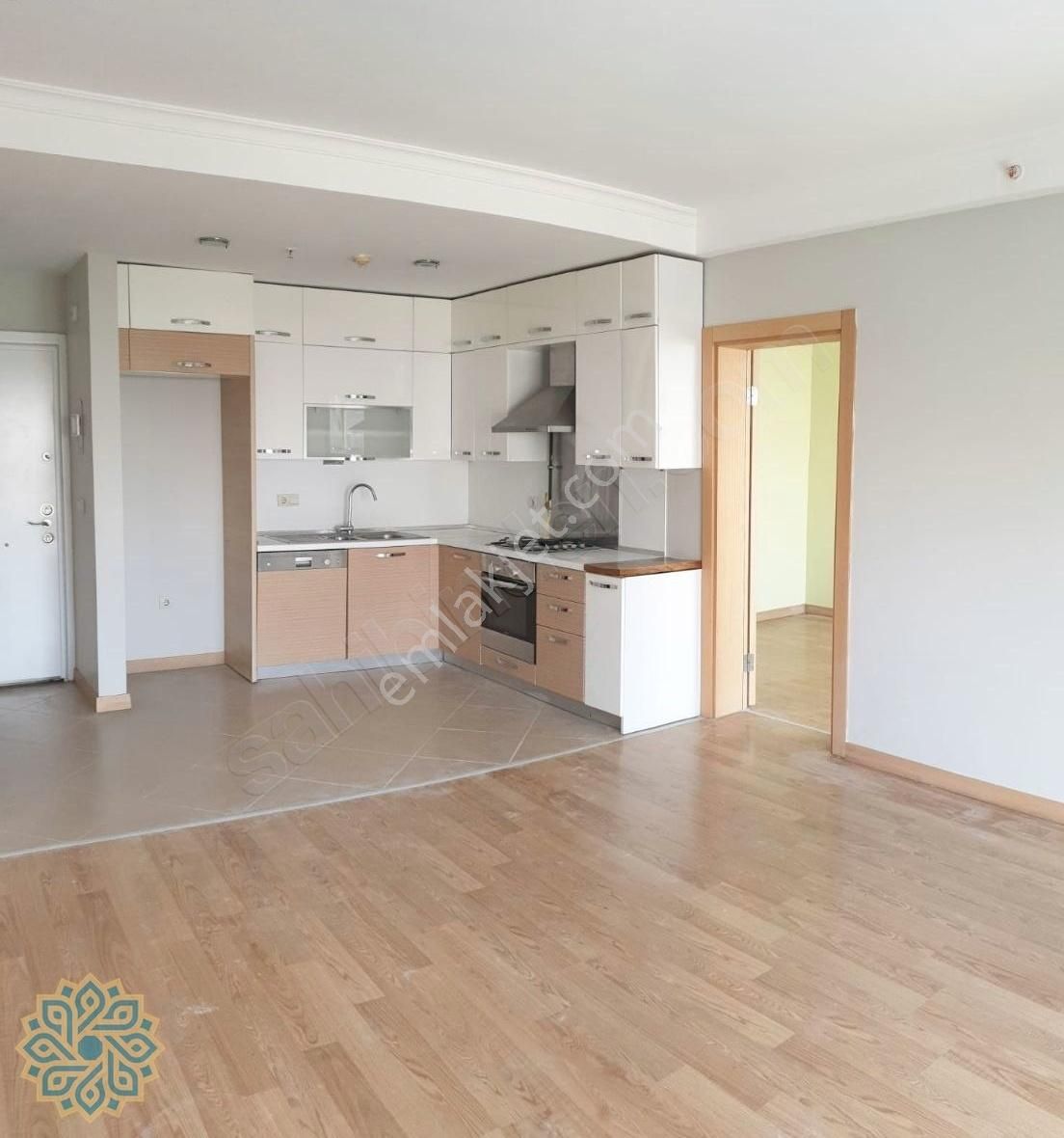 Bahçeşehir Spradon Quartz 2+1 Satılık Daire