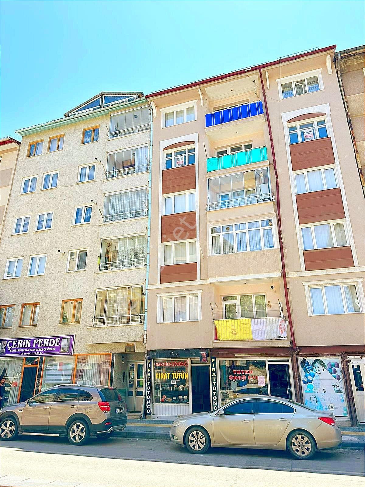 Karahan Emlak'tan Kiralık Daire*4.kat*125 M²*3+1