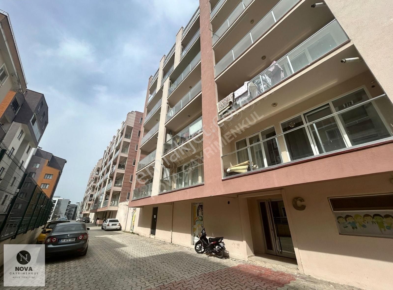 Nova'dan Dumlupınarda Site İçi Kiracısız Yatırımlık Ferah Daire - Görsel 22