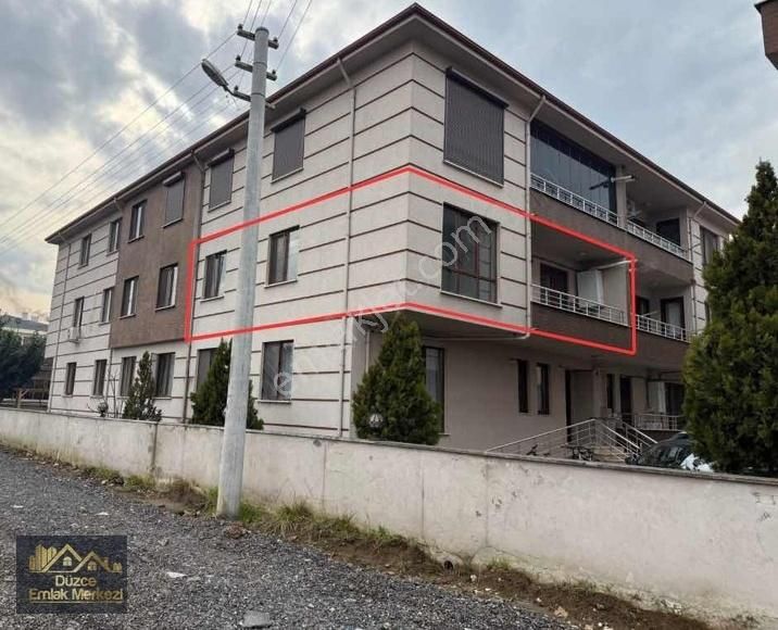 Aziziye Mh De Aile Binasında Ara Kat Kiralık 3+1 Daire