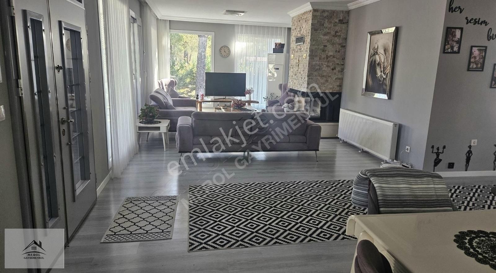 İzmir Menderes Küner'de Satılık Ultralüks Villa Takasa Açık - Görsel 3