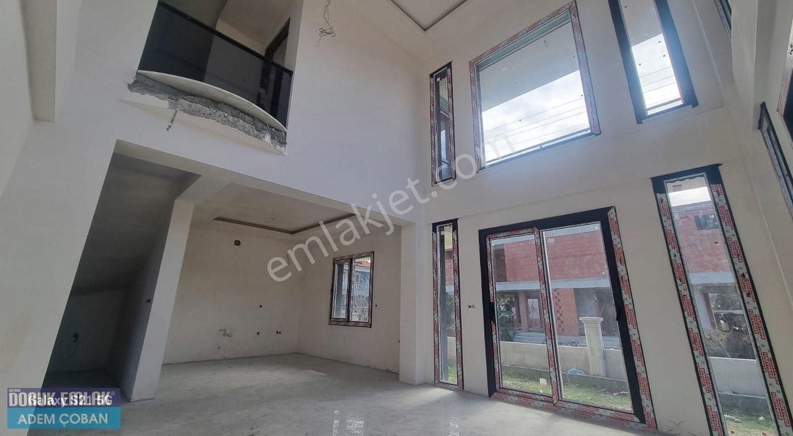 Ortaca Merkezde Havuzlu 3+1 Satılık Lüks Villa