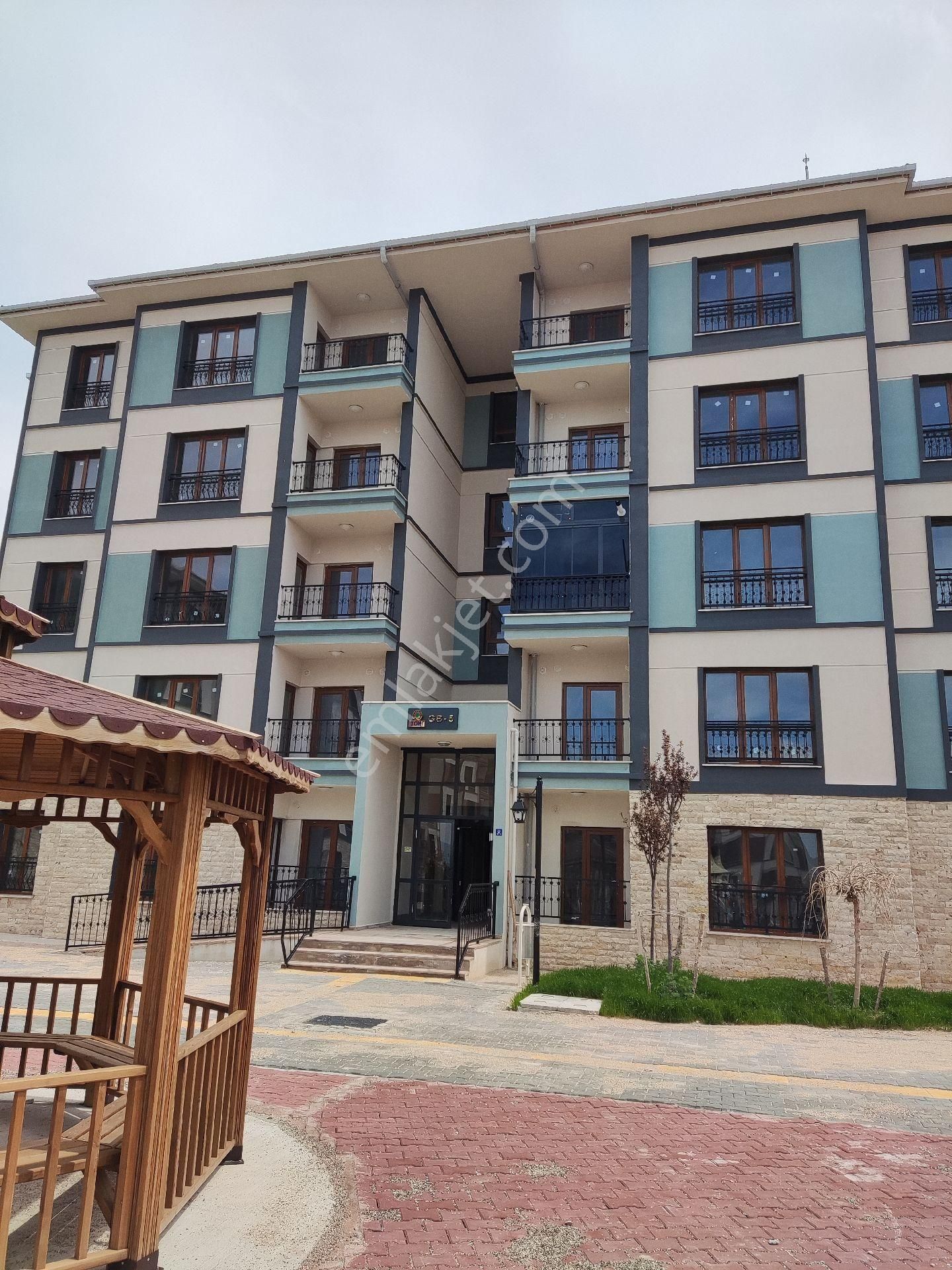 Kındam Toki'de Satılık 3+1 Ara Kat Daire